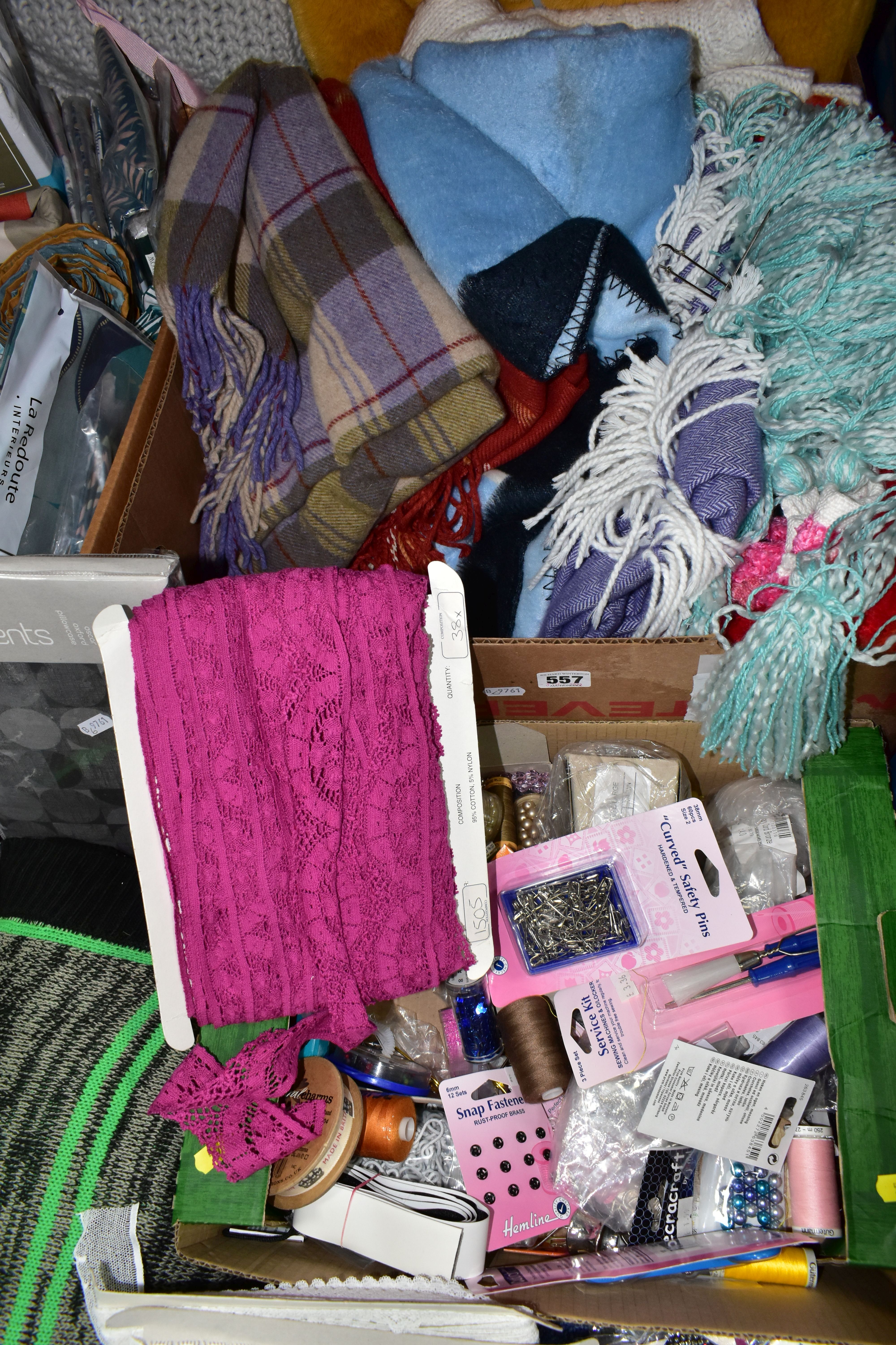 FIVE BOXES OF DUVET COVERS, PILLOW CASES, THROWS AND HABERDASHERY ETC, most appear to be in unused - Image 2 of 3