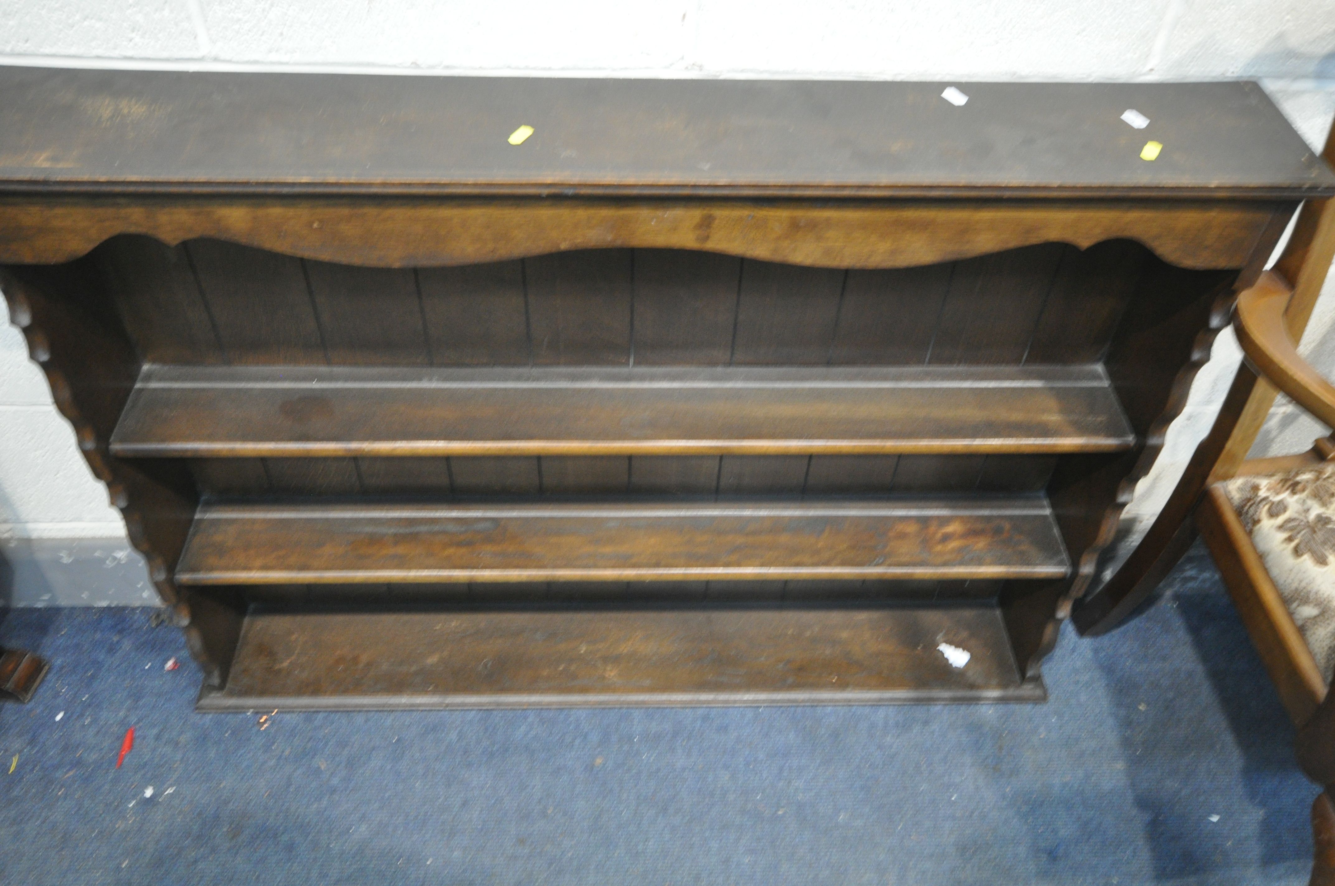 A 20TH CENTURY OAK DRAW LEAF DINING TABLE, open length 166cm x closed length 106cm x depth 76cm x - Bild 4 aus 4