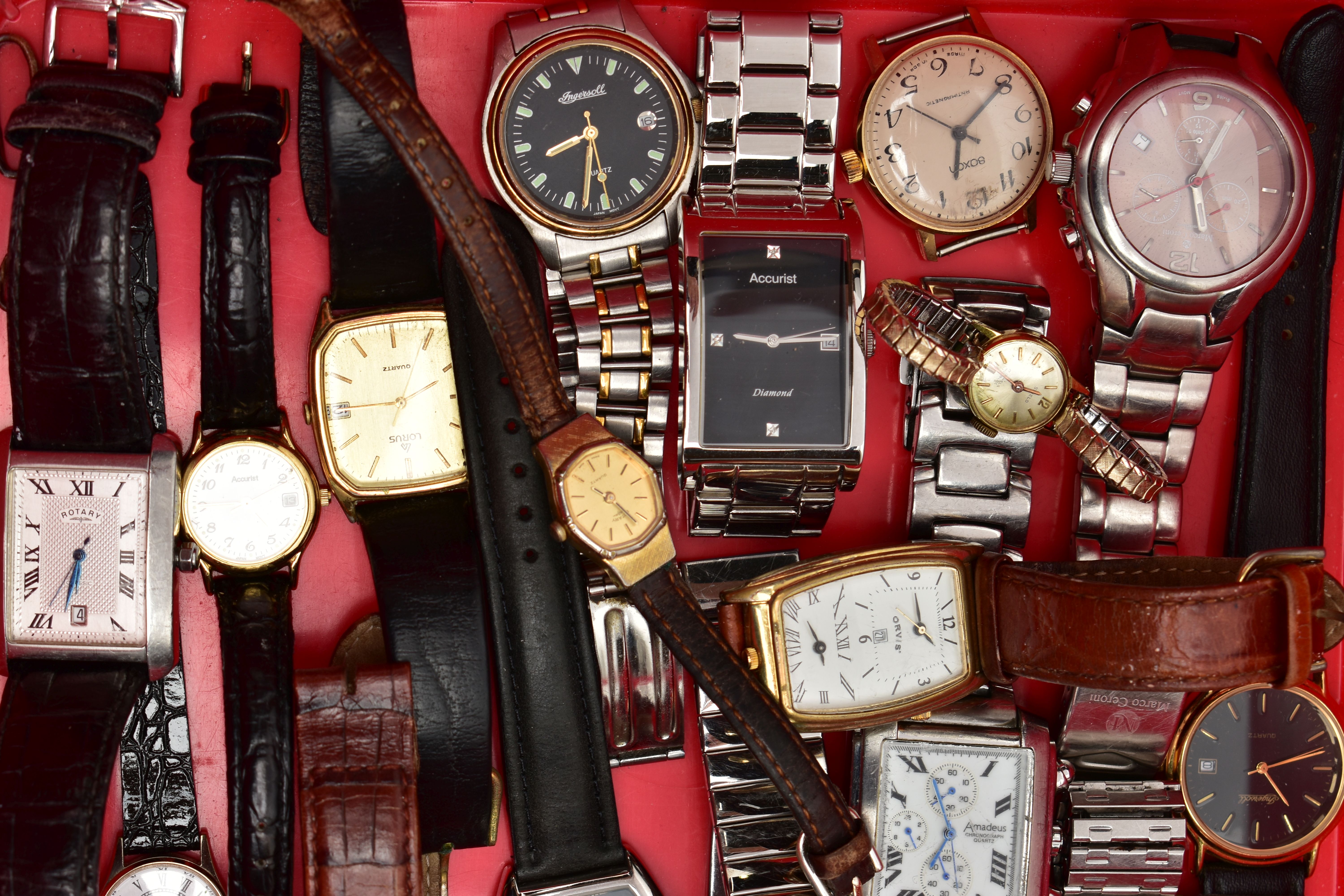 A BOX OF ASSORTED WRISTWATCHES, to include a gents 'Avia, Electronic' stainless steel wristwatch - Bild 2 aus 3