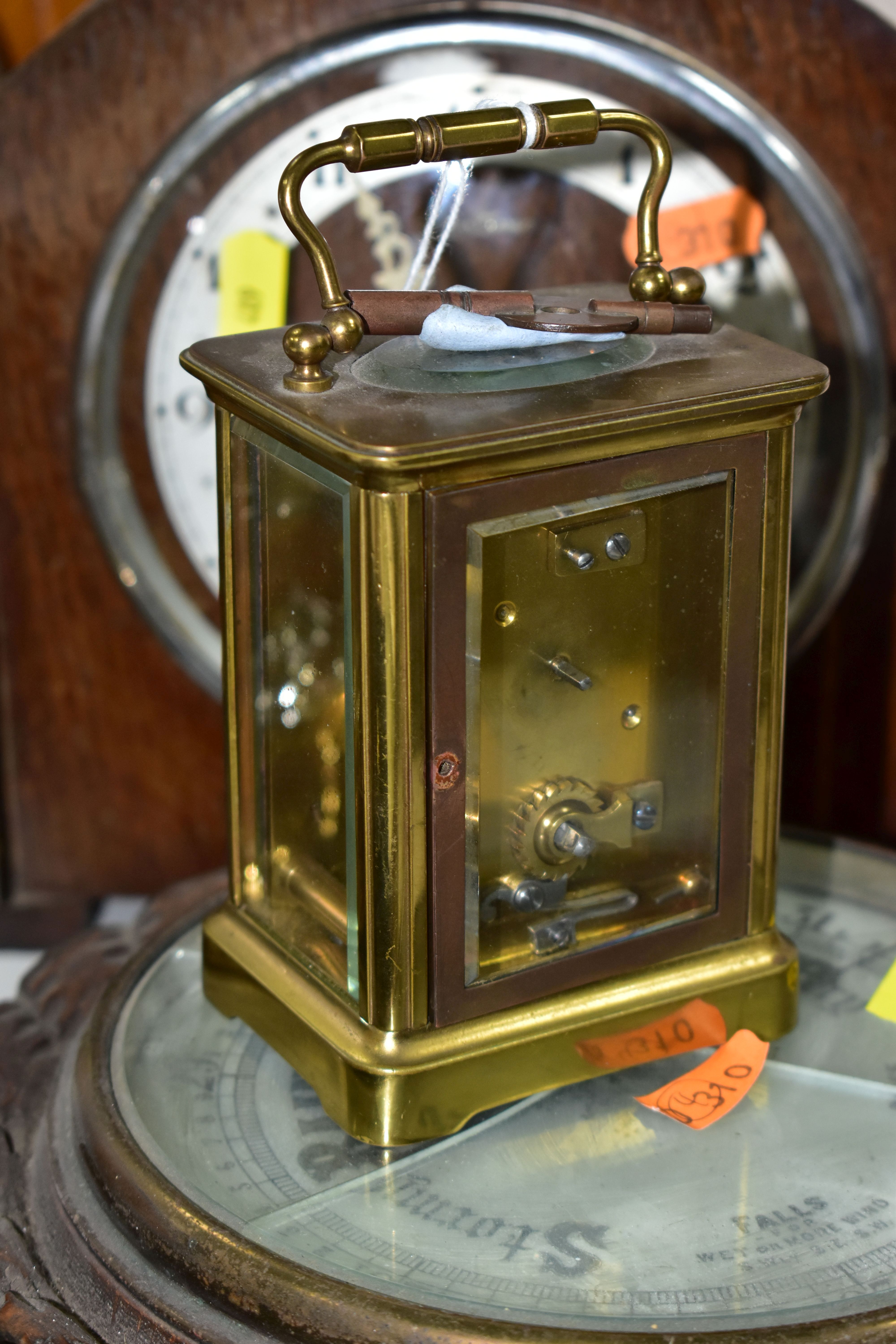 FIVE CLOCKS AND TWO BAROMETERS, comprising a Weston Super quartz wall clock, Hermle quartz - Bild 4 aus 5