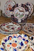 A COLLECTION OF PLATES, early and later nineteenth century, hand painted and/or transfer printed, in