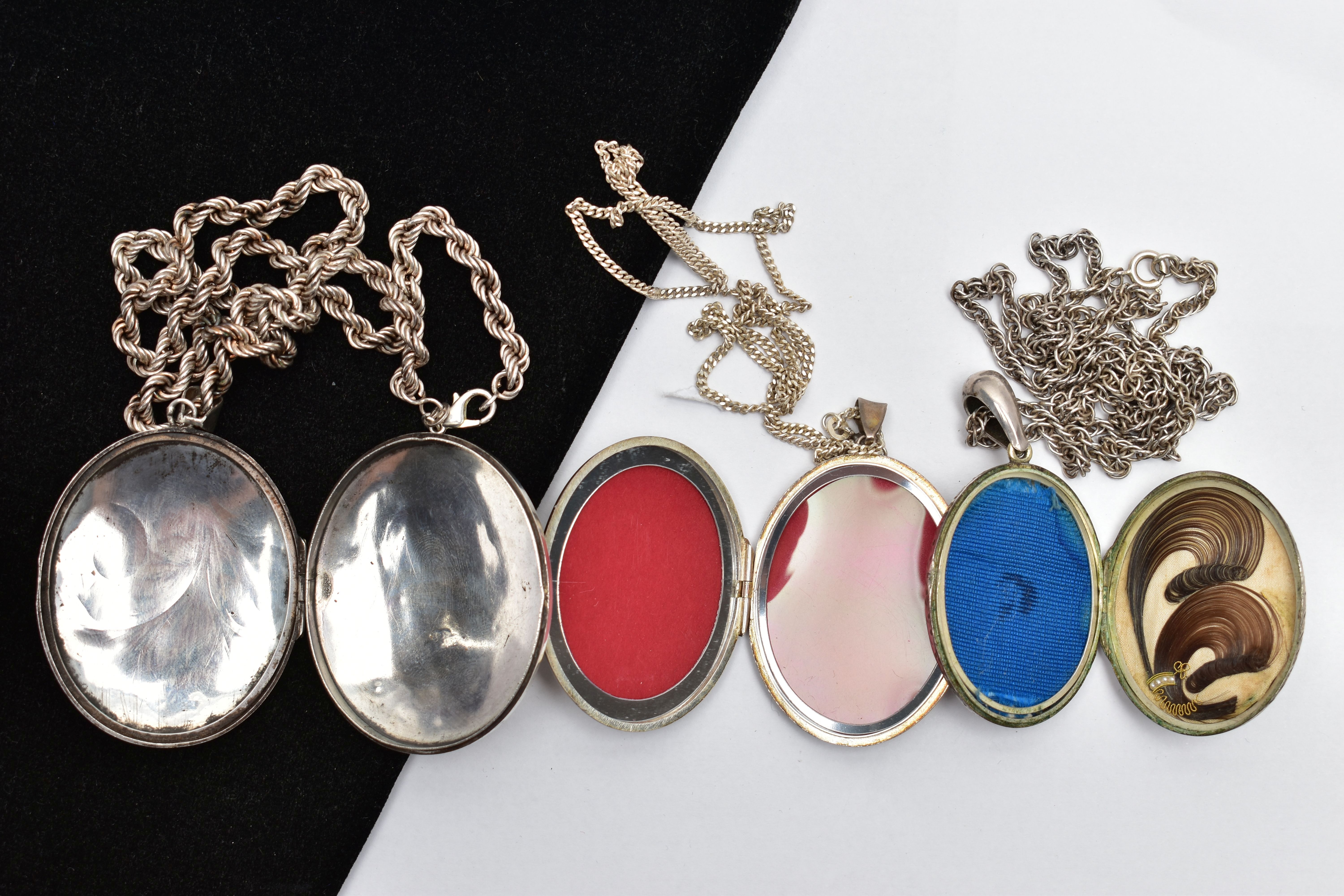 A SELECTION OF SILVER AND WHITE METAL LOCKETS, WITH CHAINS, the first a silver embossed oval locket, - Bild 3 aus 4