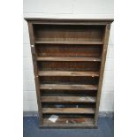 An EARLY 20TH CENTURY PINE OPEN BOOKCASE, width 112cm x depth 29cm x height 186cm (condition:-