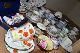 A GROUP OF CERAMIC TEA WARES ETC, to include Paragon cups and saucers of various designs and