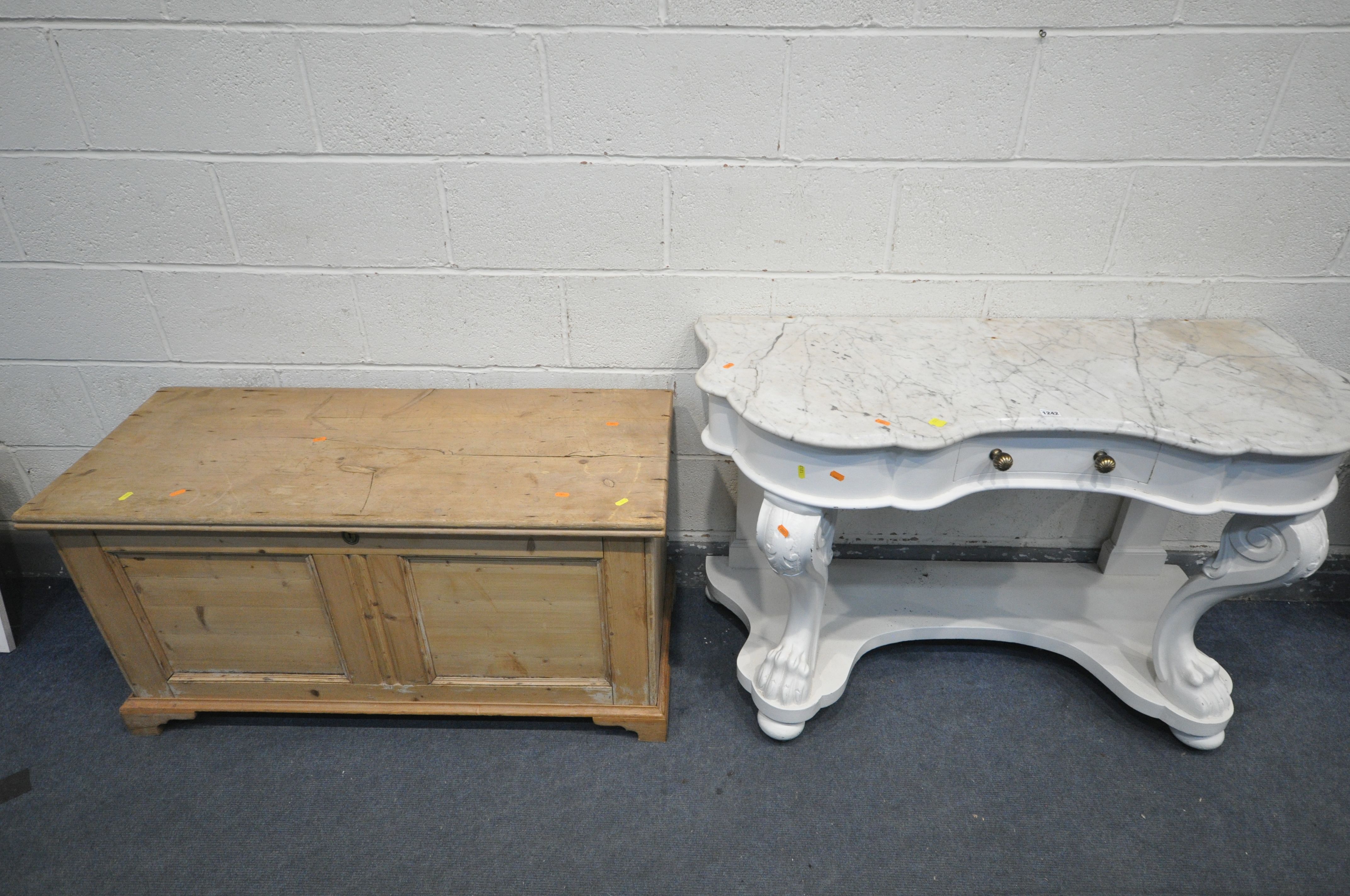 A WHITE PAINTED VICTORIAN MAHOGANY MARBLE TOP WASHSTAND, with a single frieze drawer, length 120cm x