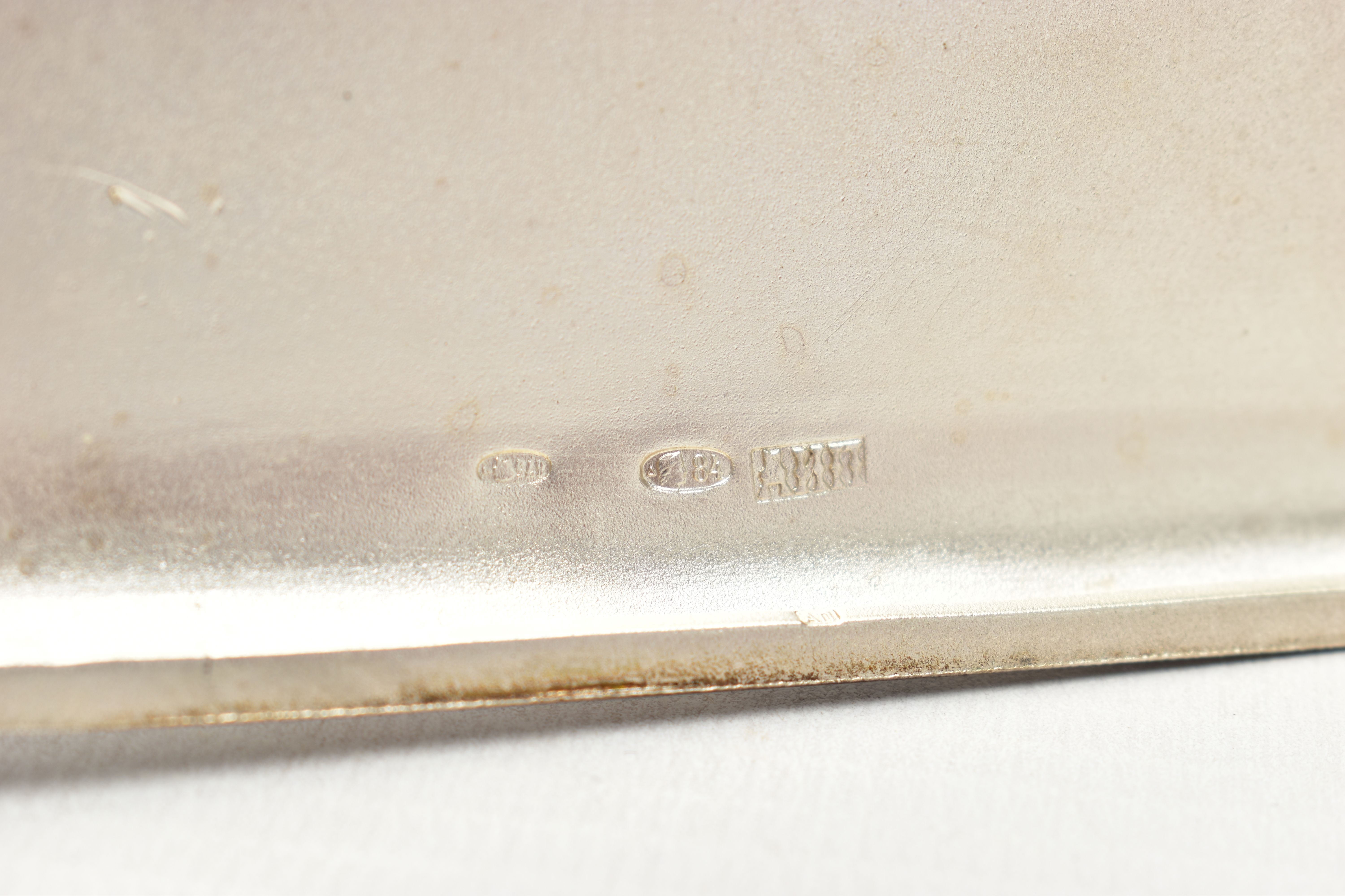 A RUSSIAN SILVER CIGARETTE CASE, of a rounded rectangular form, embossed soldier and castle design - Image 4 of 4