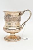 A GEORGE III SILVER TANKARD, baluster form, decorated with embossed floral design, fitted with a