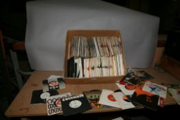 A TRAY CONTAINING APPROX THREE HUNDRED 7in SINGLES including Promo copies by Paul McCartney, Dina