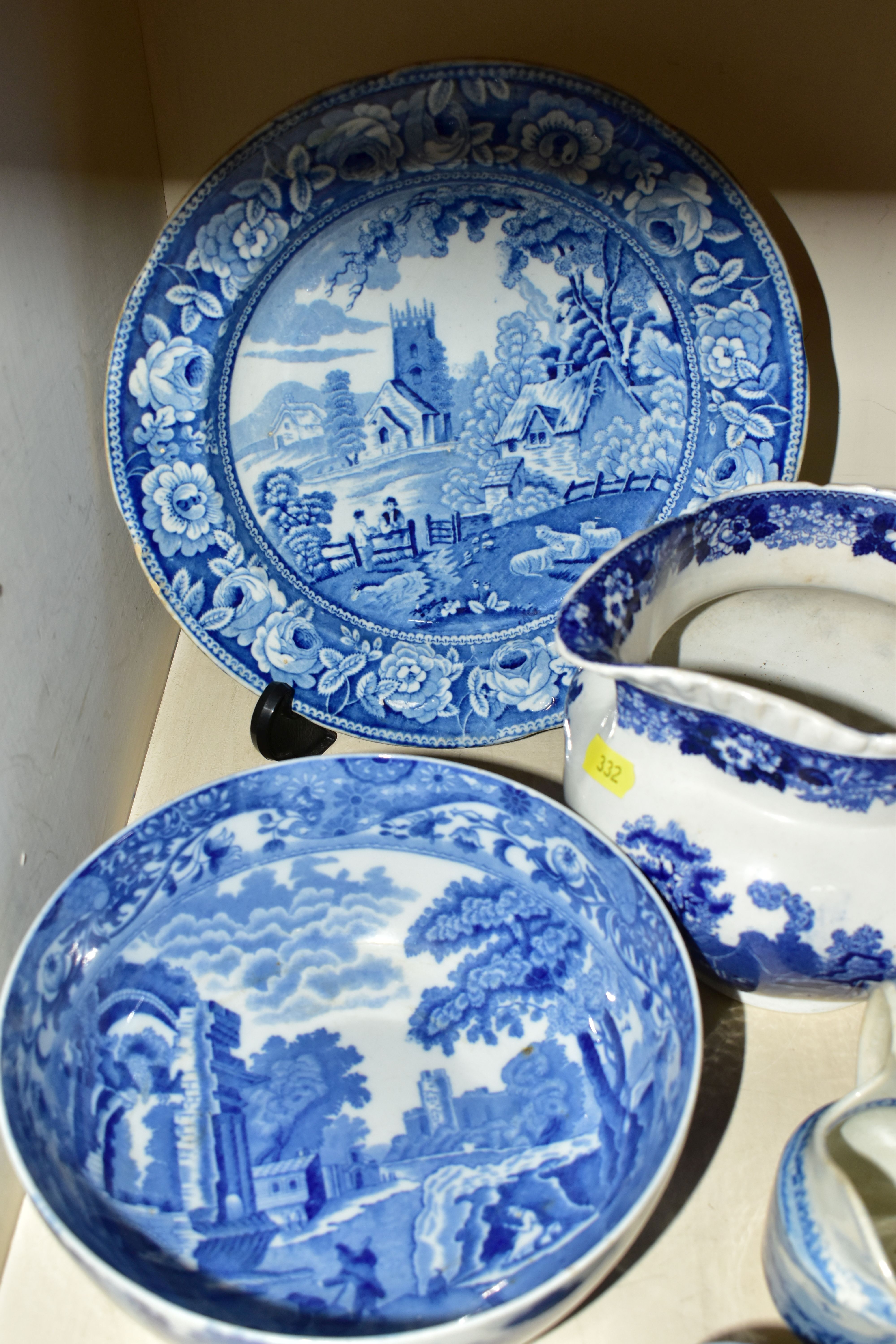 FIVE PIECES OF BLUE AND WHITE CERAMICS, comprising a Copeland Spode's Italian jug height 7cm and - Image 4 of 5