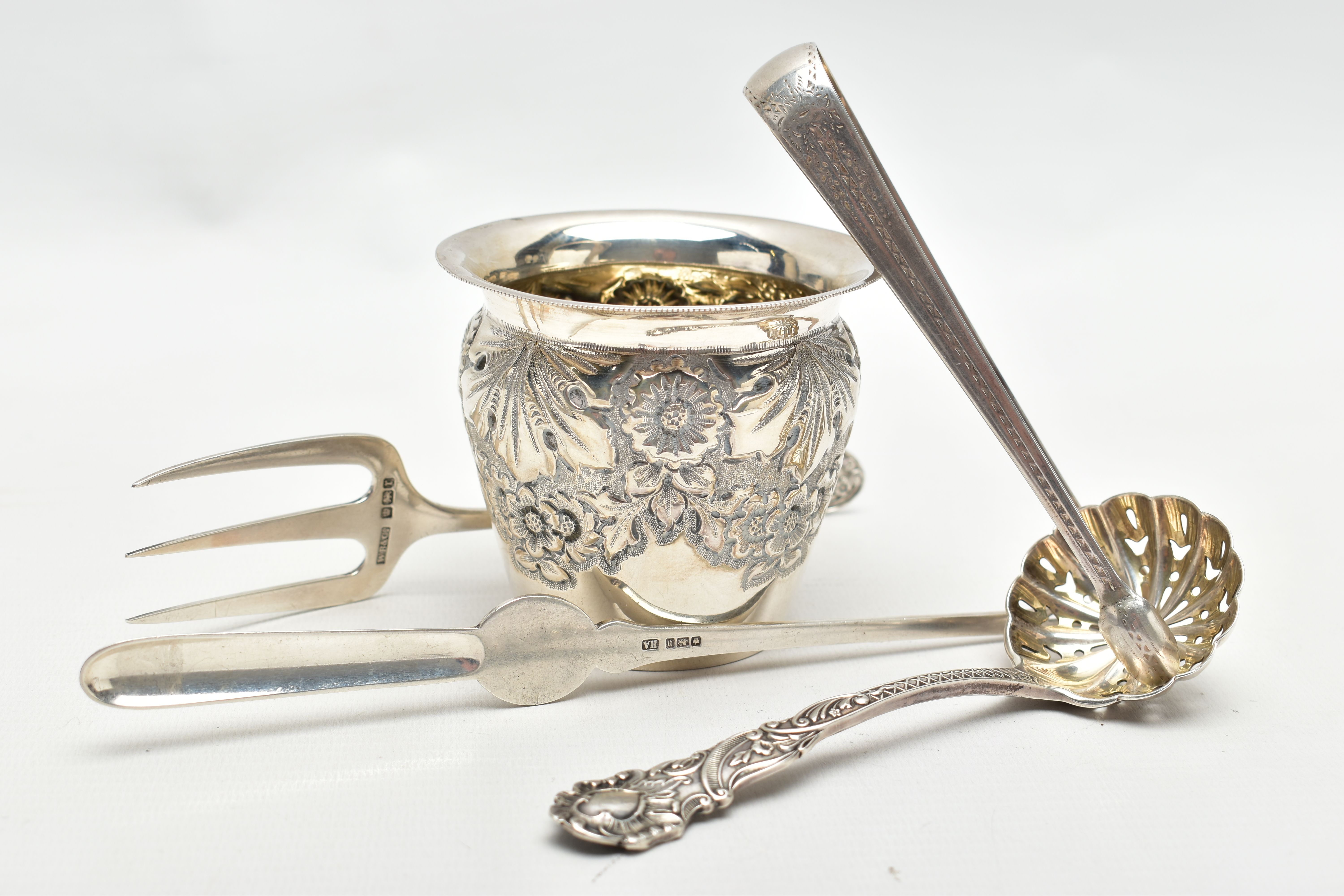 A SELECTION OF SILVER ITEMS, to include an embossed floral desinged pot, hallmarked 'James - Image 4 of 6