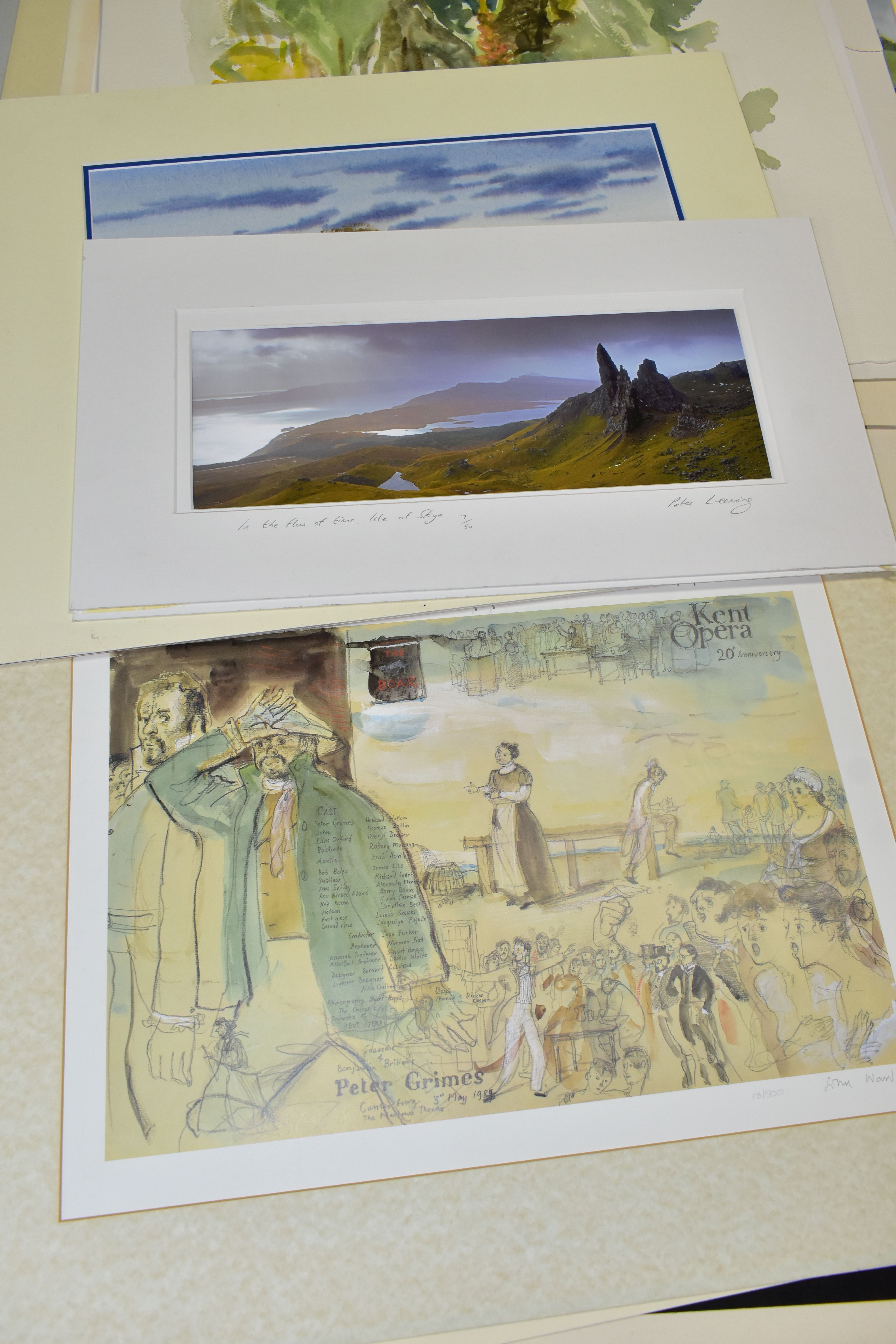A SMALL QUANTITY OF PAINTINGS AND PRINTS, to include a limited edition William Russell Flint - Image 6 of 8