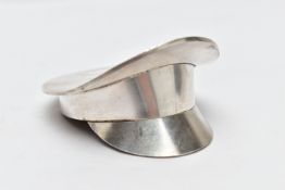 A SILVER MINIATURE MODEL OF A CAPTAINS HAT, polished captains hat, hallmarked 'JBP' Sheffield