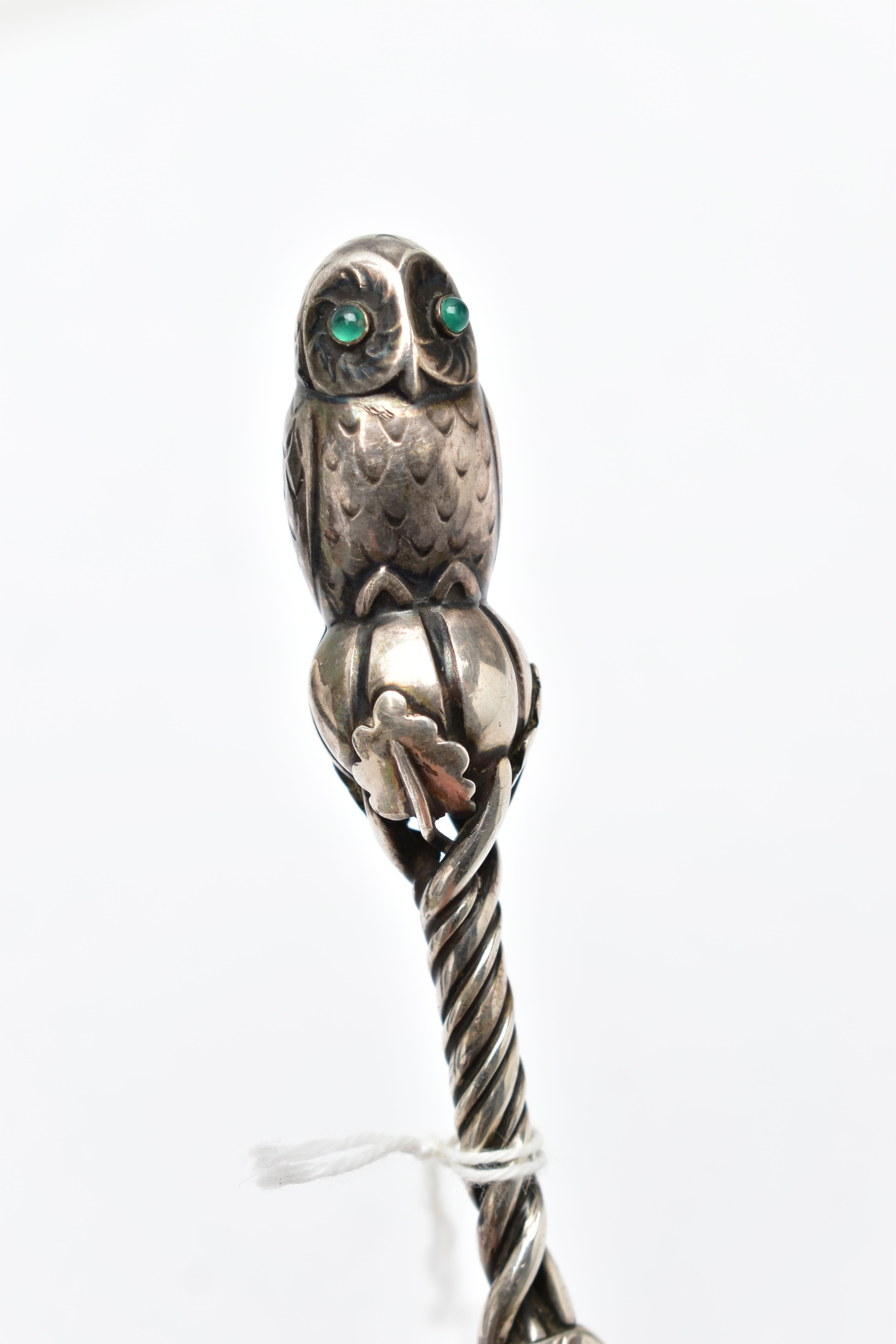 A 'GEORG JENSEN' SILVER CAKE SLICE, twisted handle with floral detailing, displaying an owl to the - Image 4 of 4