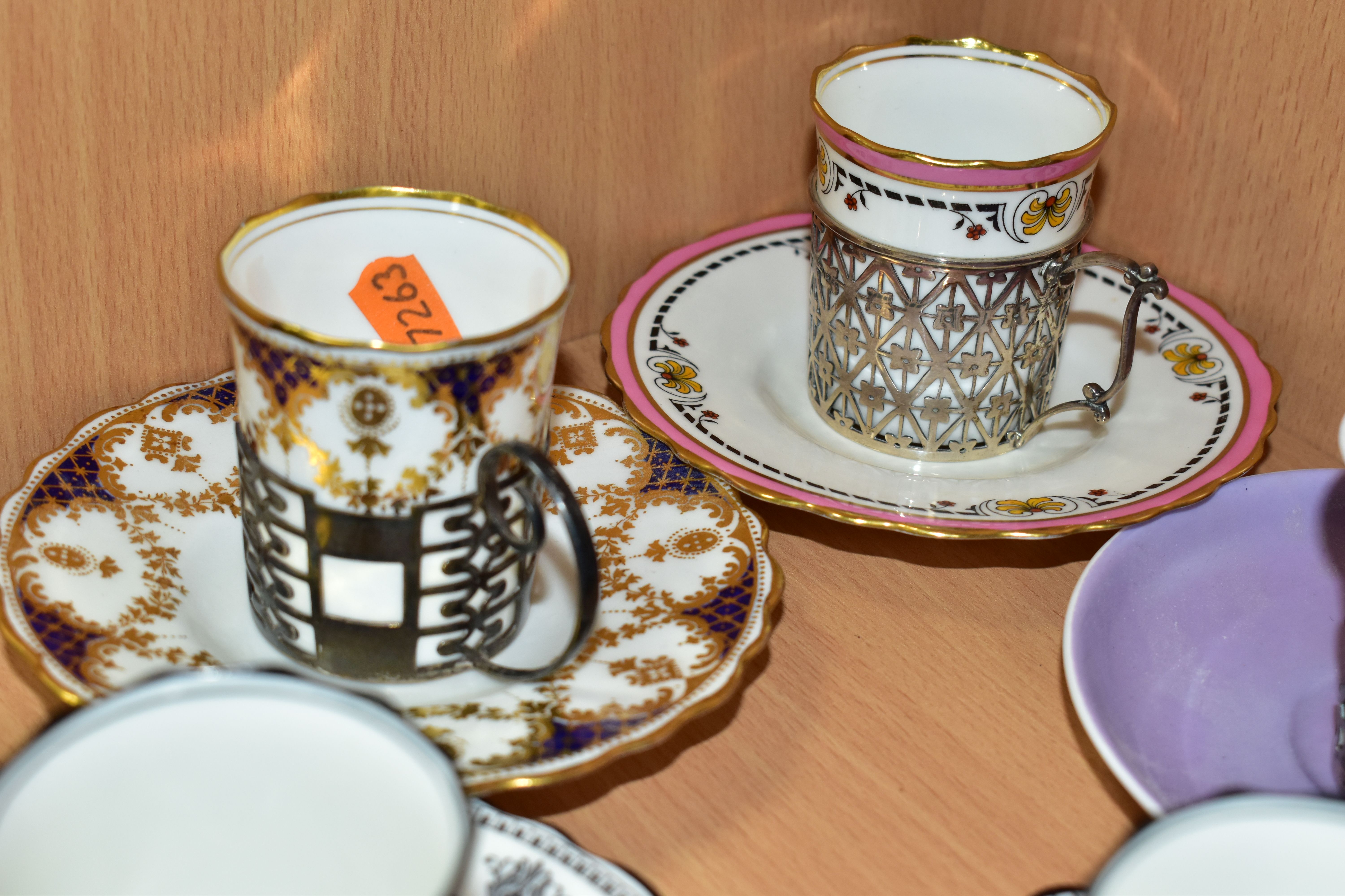 AN EARLY 20TH CENTURY AYNSLEY YELLOW TEA CUP AND SAUCER WITH WHITE METAL OVERLAY AND SEVEN AYNSLEY - Image 6 of 7