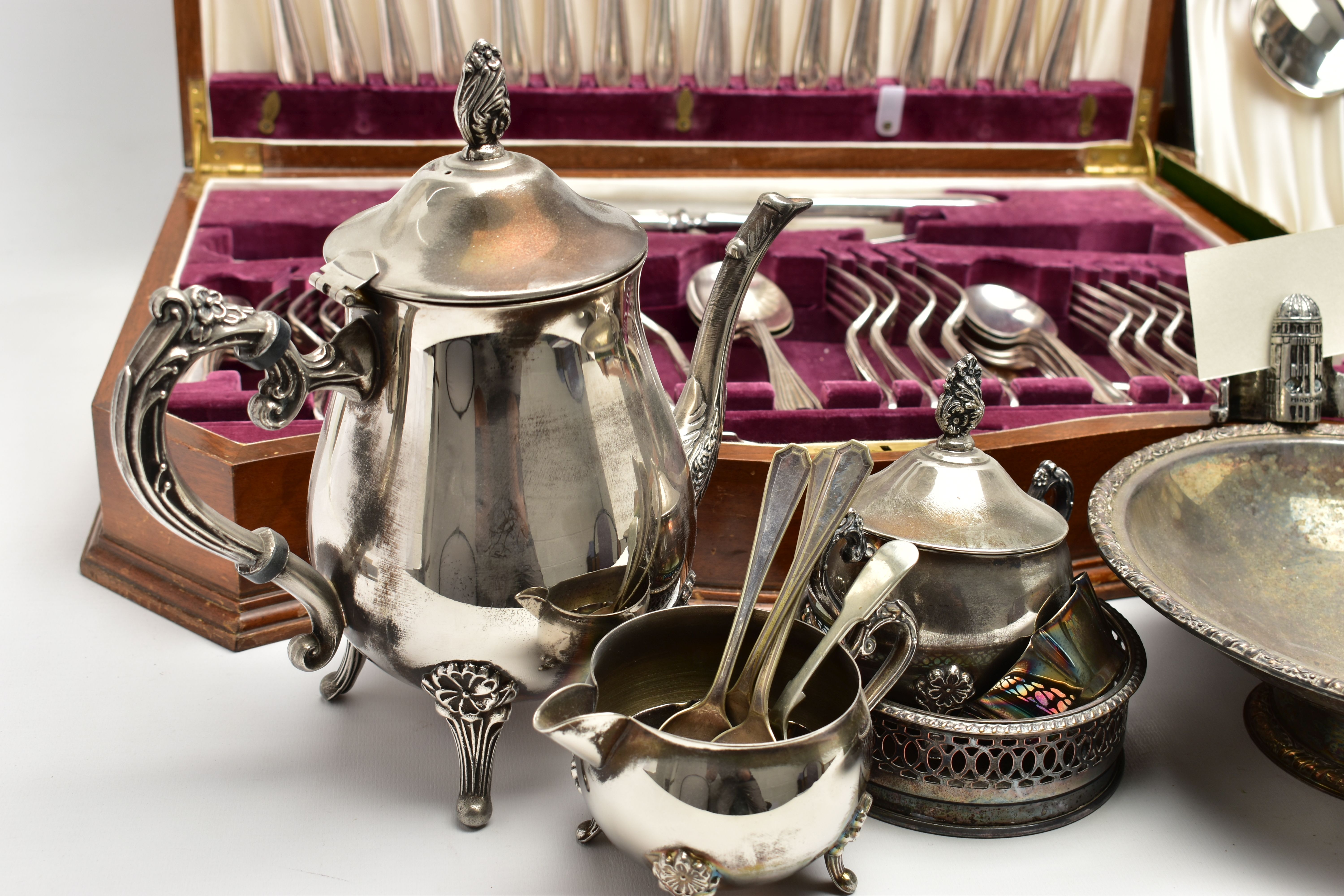 A CANTEEN, CUTLERY AND WHITE METAL TABLEWARE, a complete wooden canteen, together with an assortment - Image 2 of 6