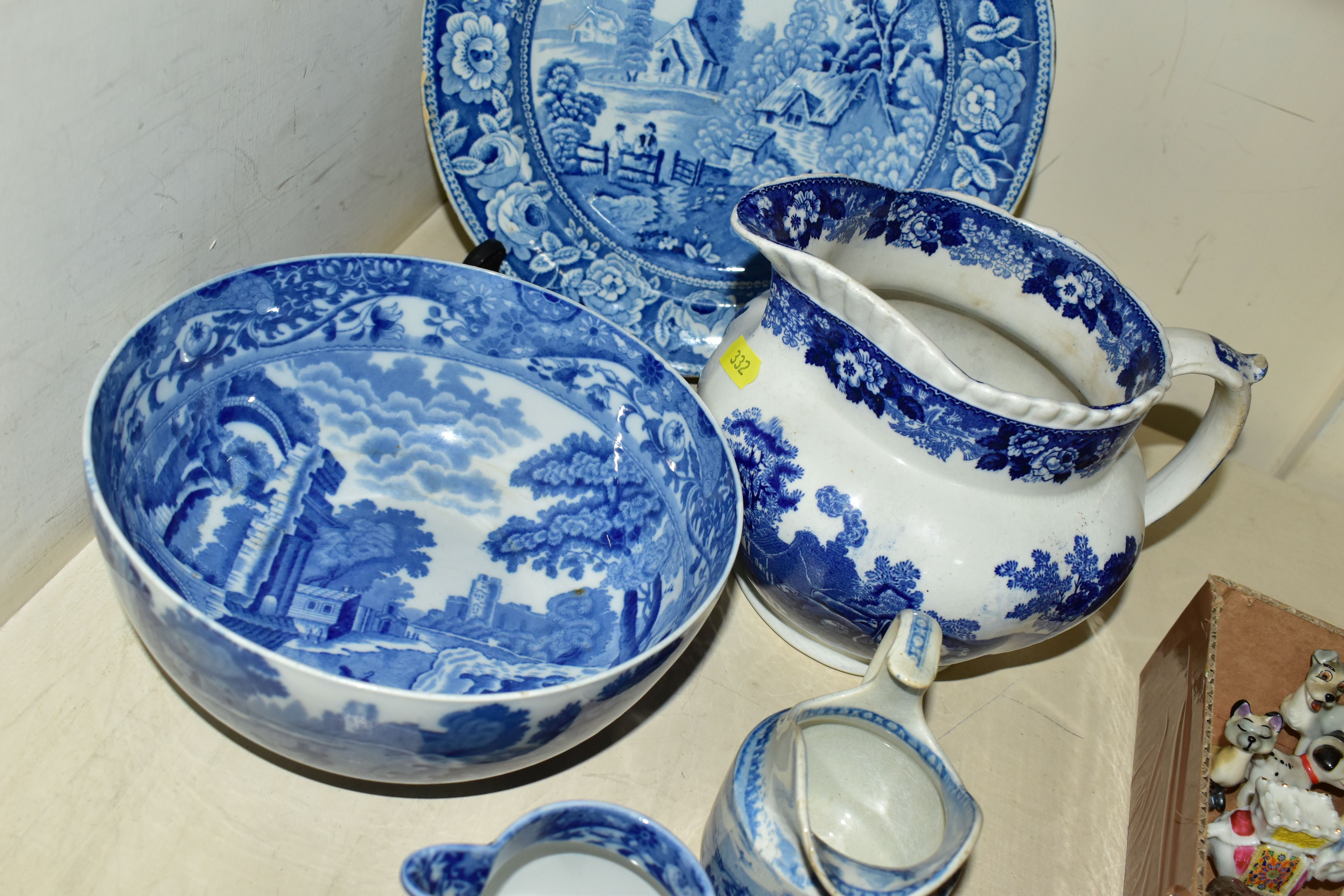 FIVE PIECES OF BLUE AND WHITE CERAMICS, comprising a Copeland Spode's Italian jug height 7cm and - Image 3 of 5