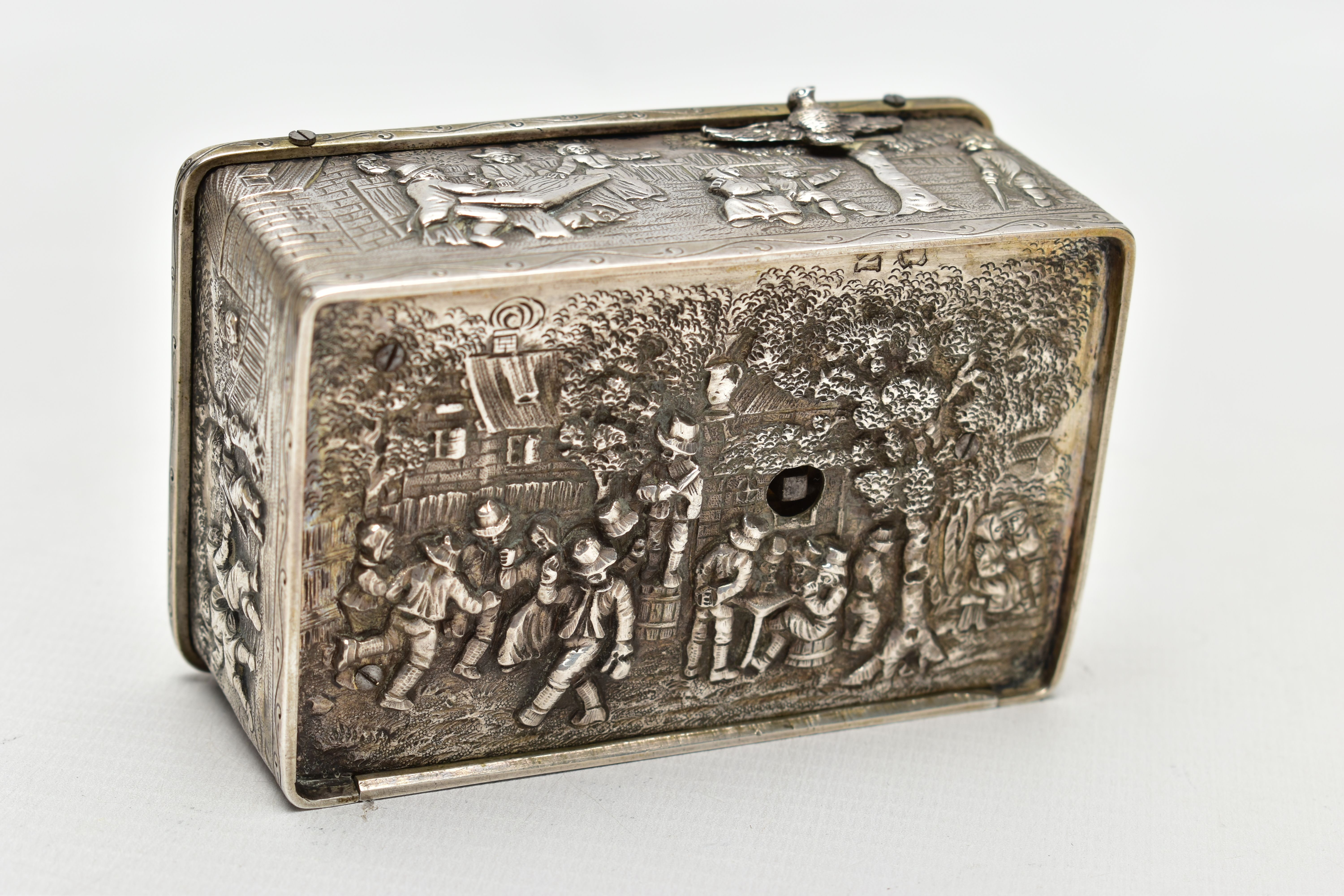 A 19TH CENTURY MUSICAL BIRD BOX, of a rectangular form, the box decorated with figural scenes such - Image 8 of 9