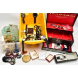 A BOX OF ASSORTED COSTUME JEWELLERY AND WATCHES, to include a small assortment of yellow metal