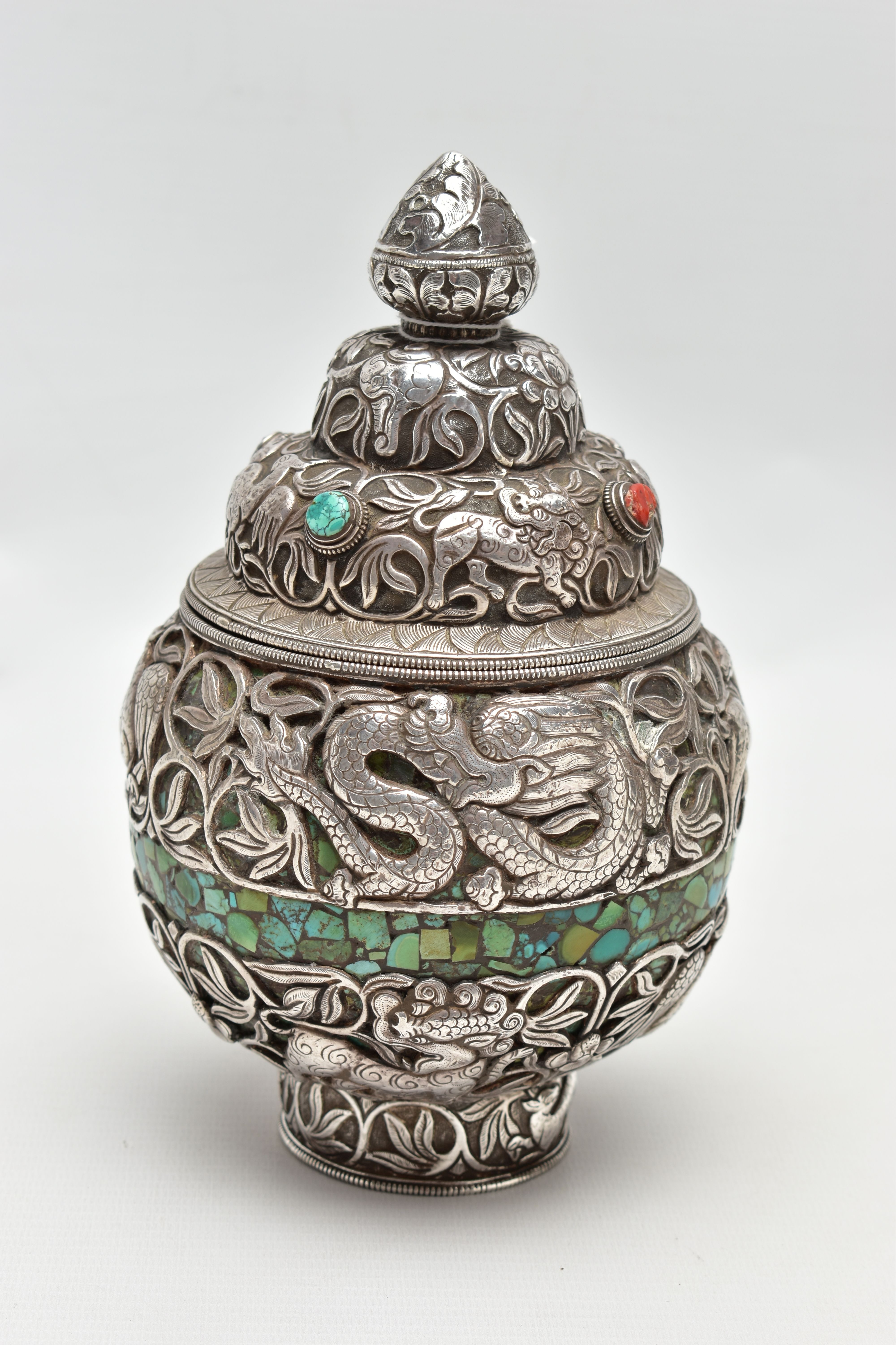 A WHITE METAL DECORATIVE VASE, detailed with tigers, lions, dragons and other animals within a - Image 2 of 6