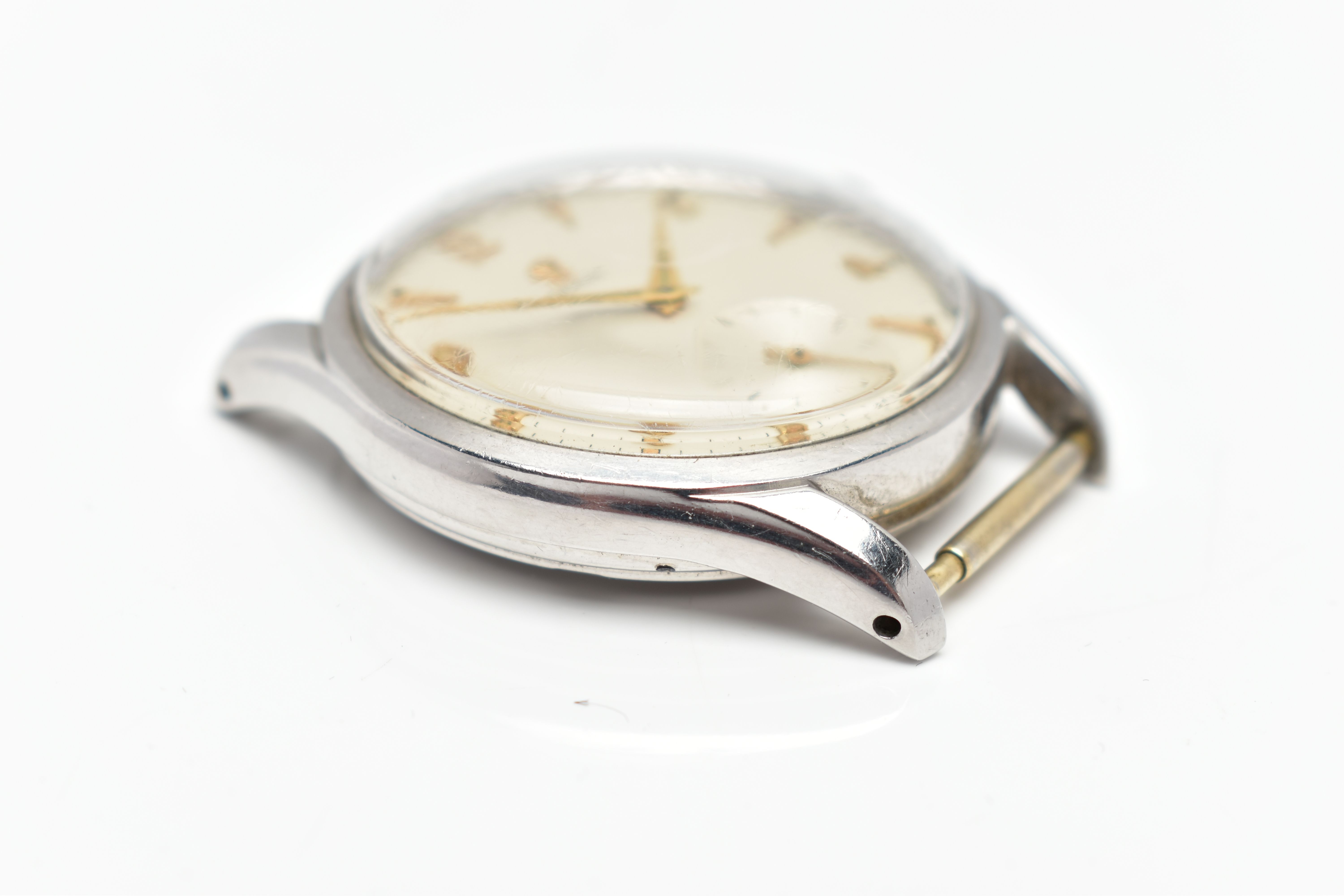 A 1950s VINTAGE OMEGA MANUAL WIND WRISTWATCH, the cream dial with luminescent gold tone hourly - Image 6 of 7