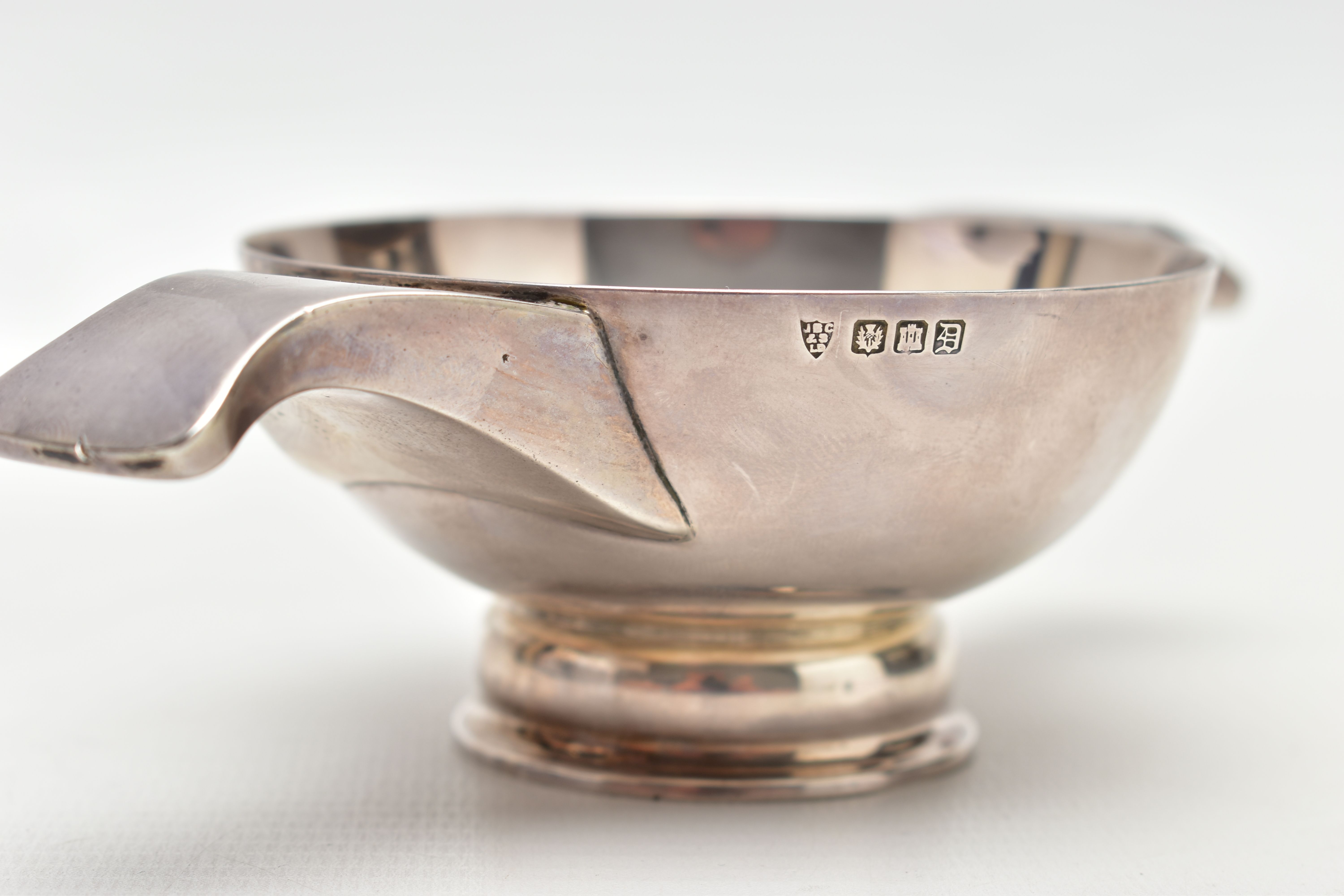 A SCOTTISH SILVER QUAICH, small silver polished Quaich with double handles, hallmarked 'J B - Image 2 of 4