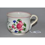AN EARLY NINETEENTH CENTURY PEARLWARE MINIATURE CHAMBER POT, painted with pink and blue flowers
