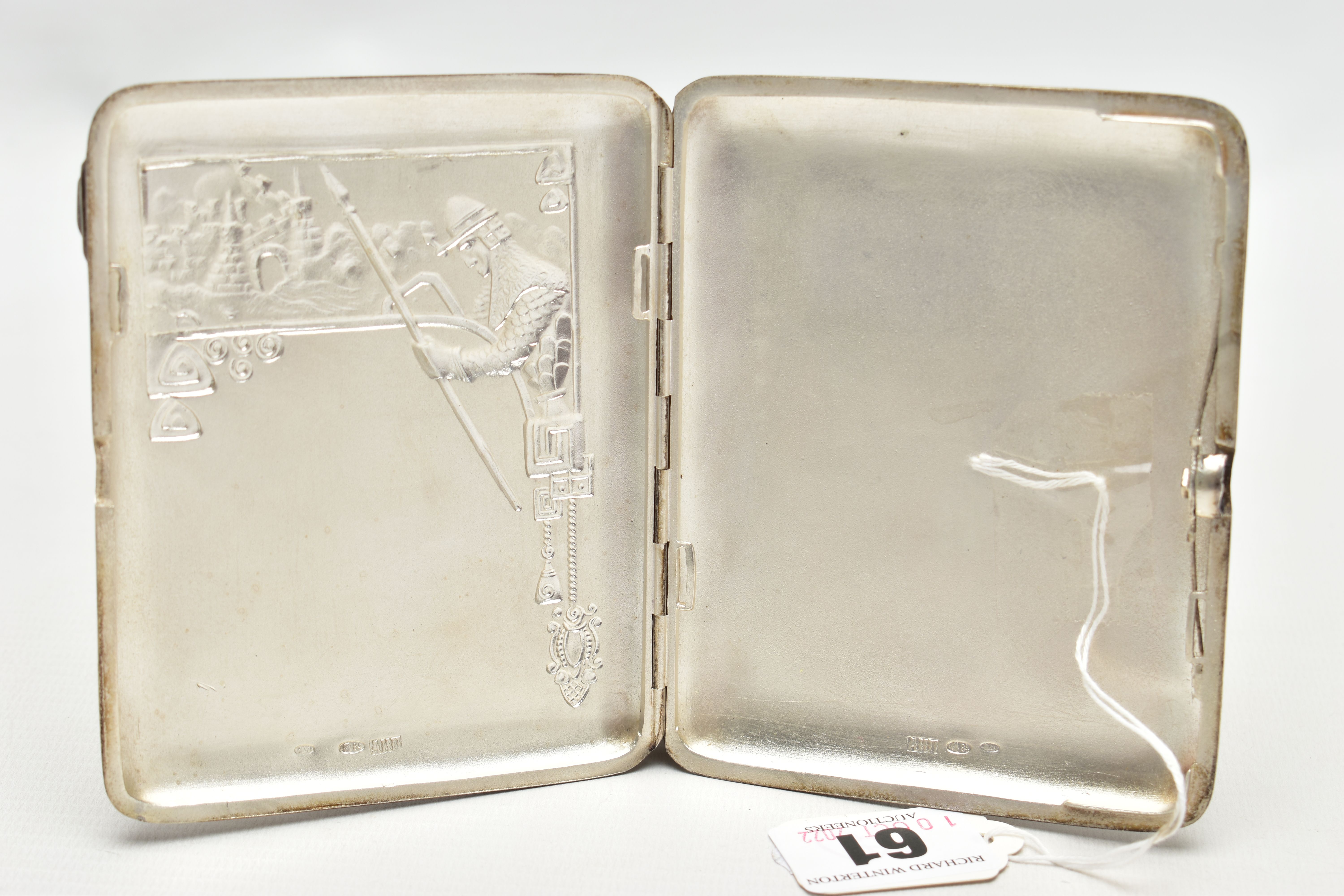 A RUSSIAN SILVER CIGARETTE CASE, of a rounded rectangular form, embossed soldier and castle design - Image 3 of 4