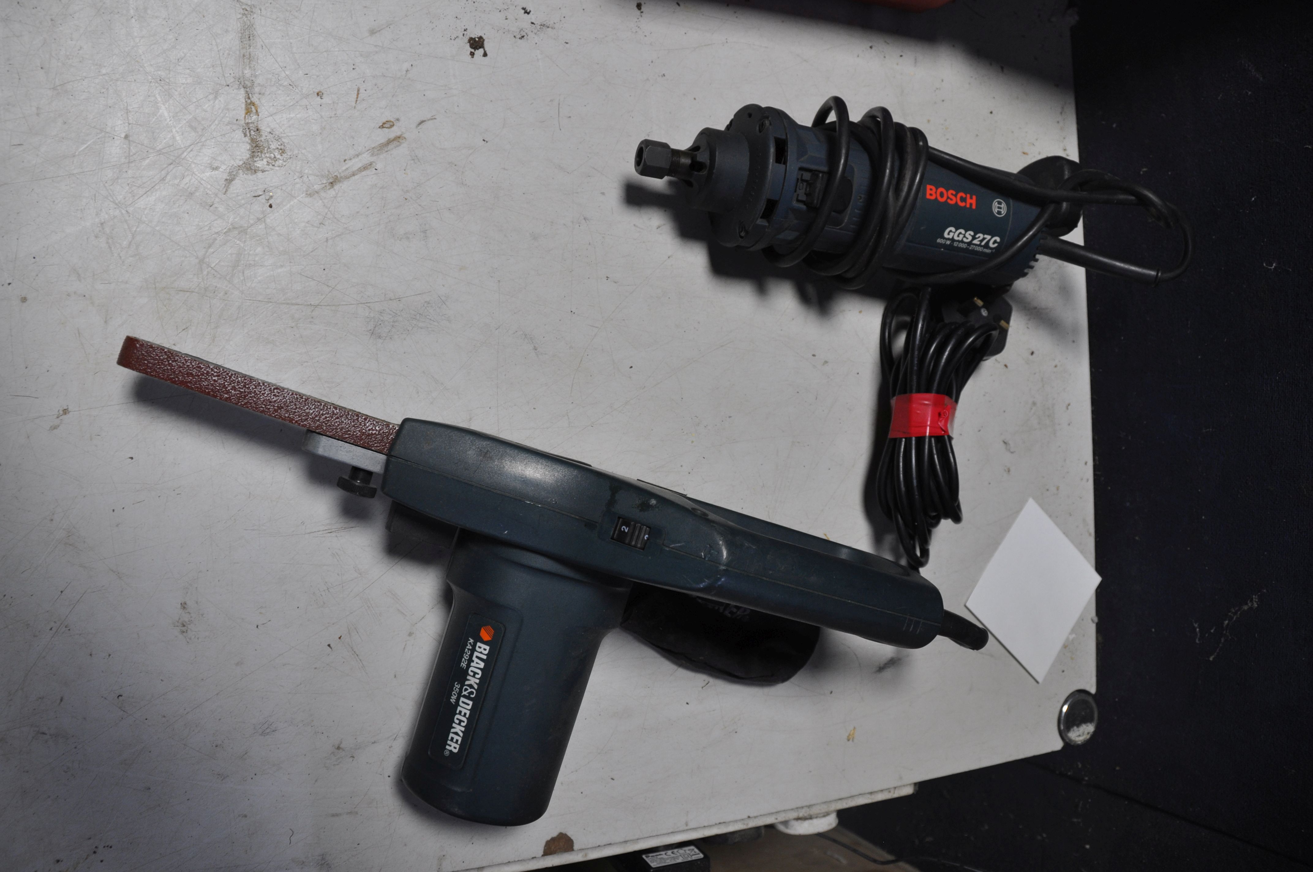 A METABO SBE750 DRILL in original case with 110v plug along with a Bosch CSB 700-2RE drill in - Image 3 of 3