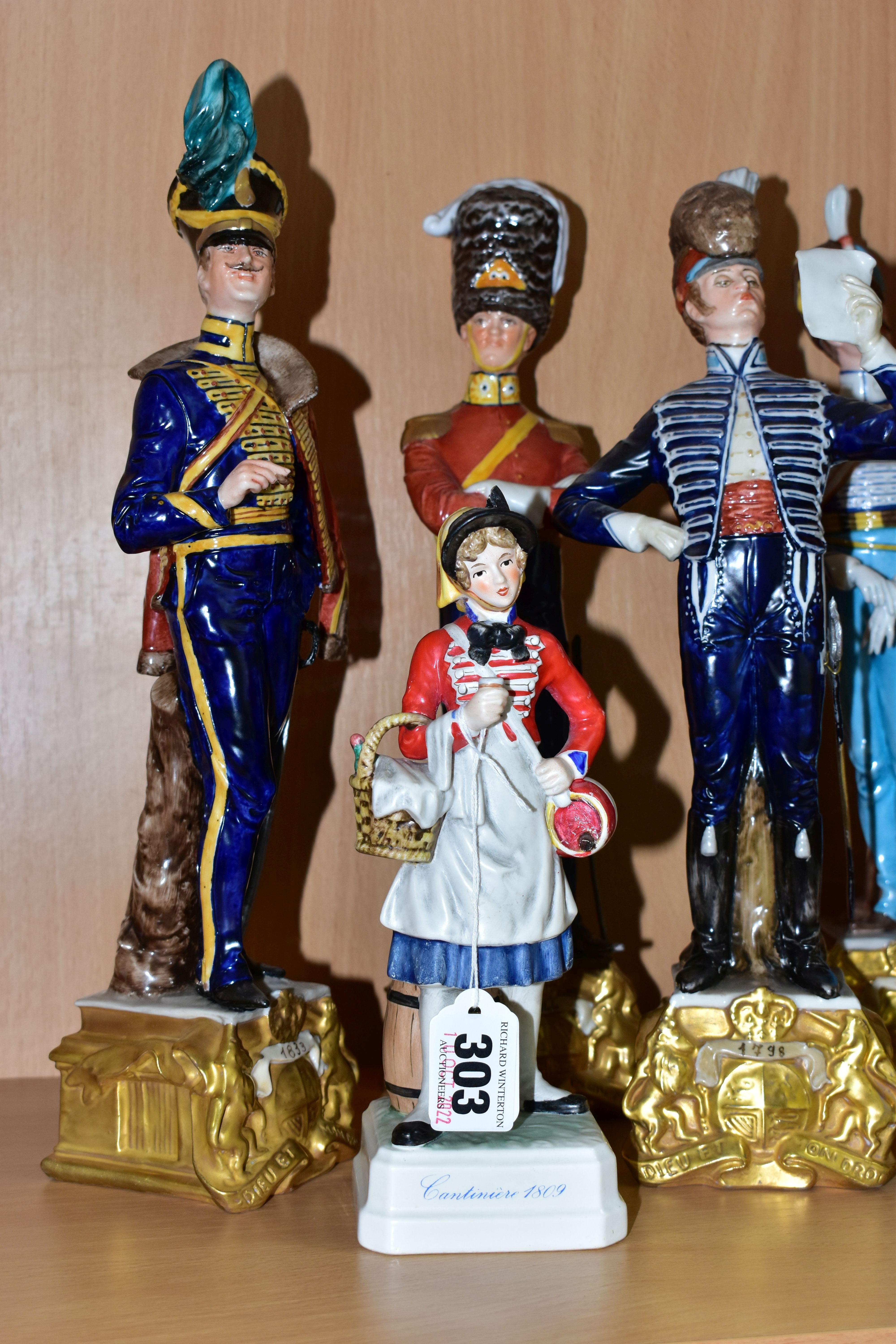 SIX CAPODIMONTE BRUNO MERLI FIGURES OF SOLDIERS IN HISTORICAL COSTUME OF 1798-1844 AND A GOEBEL - Image 4 of 5