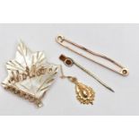 A SELECTION OF 9CT GOLD, SILVER AND YELLOW METAL JEWELLERY, to include a plain bar brooch,