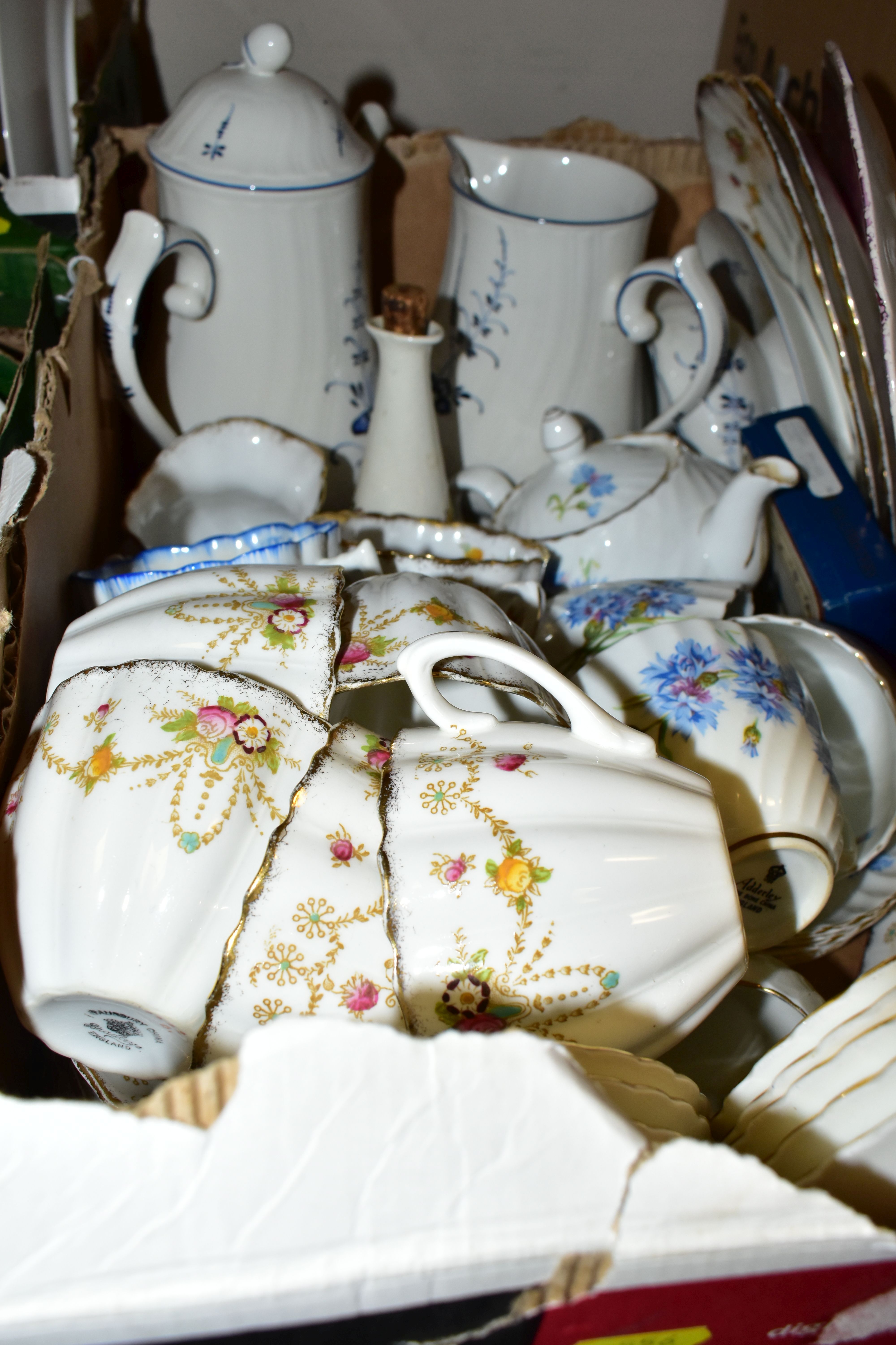 THREE BOXES OF CERAMICS, to include two Villeroy & Boch coffee cups and two saucers, a Coalport ' - Image 3 of 4