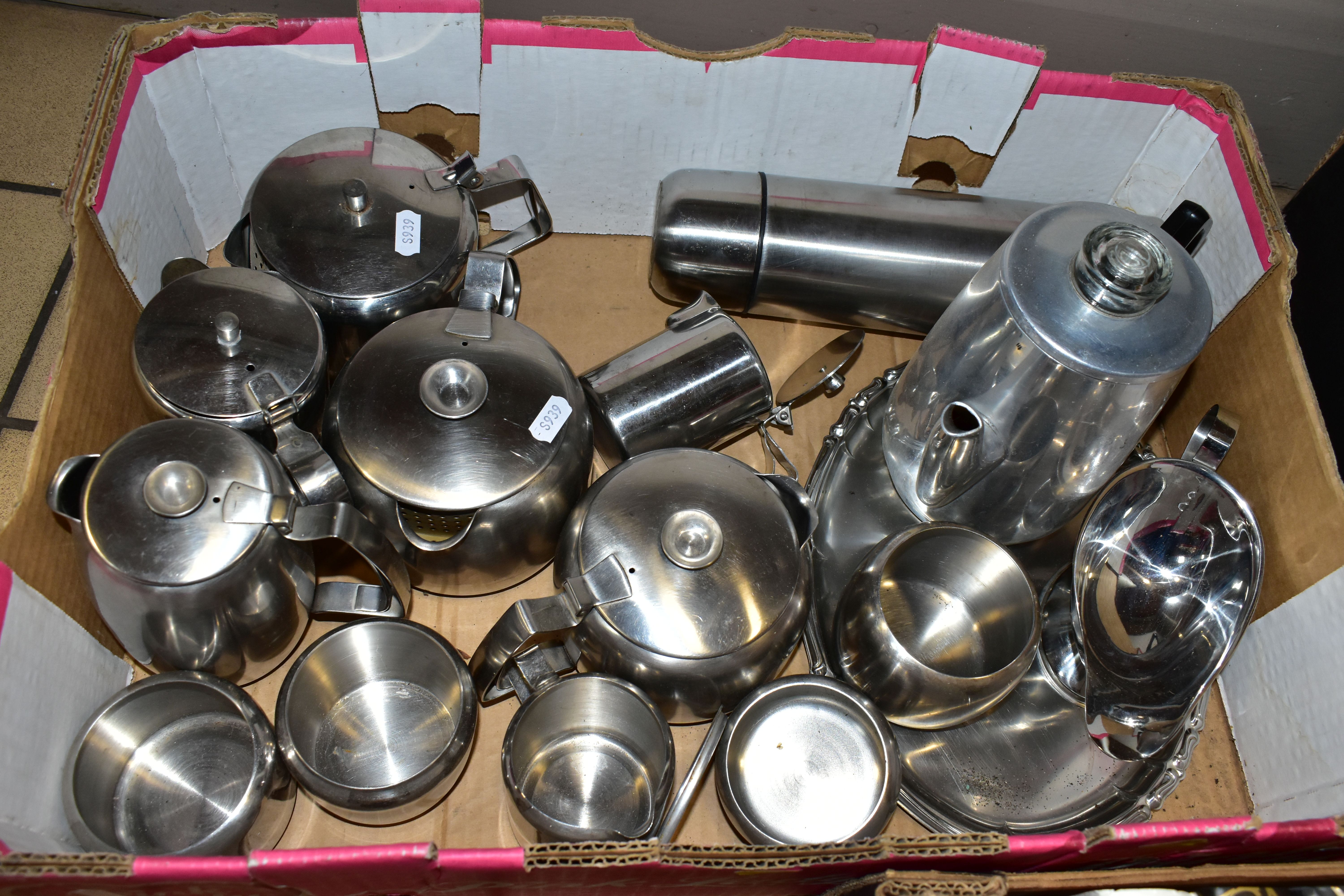 A BOX OF STAINLESS STEEL TEA WARES, ETC AND TWO BOXES OF HARDBACK AND PAPERBACK BOOKS, forty six - Image 4 of 4