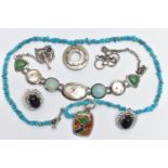 A SELECTION OF JEWELLERY, to include a turquoise bead necklace fitted with a colourful multi stone