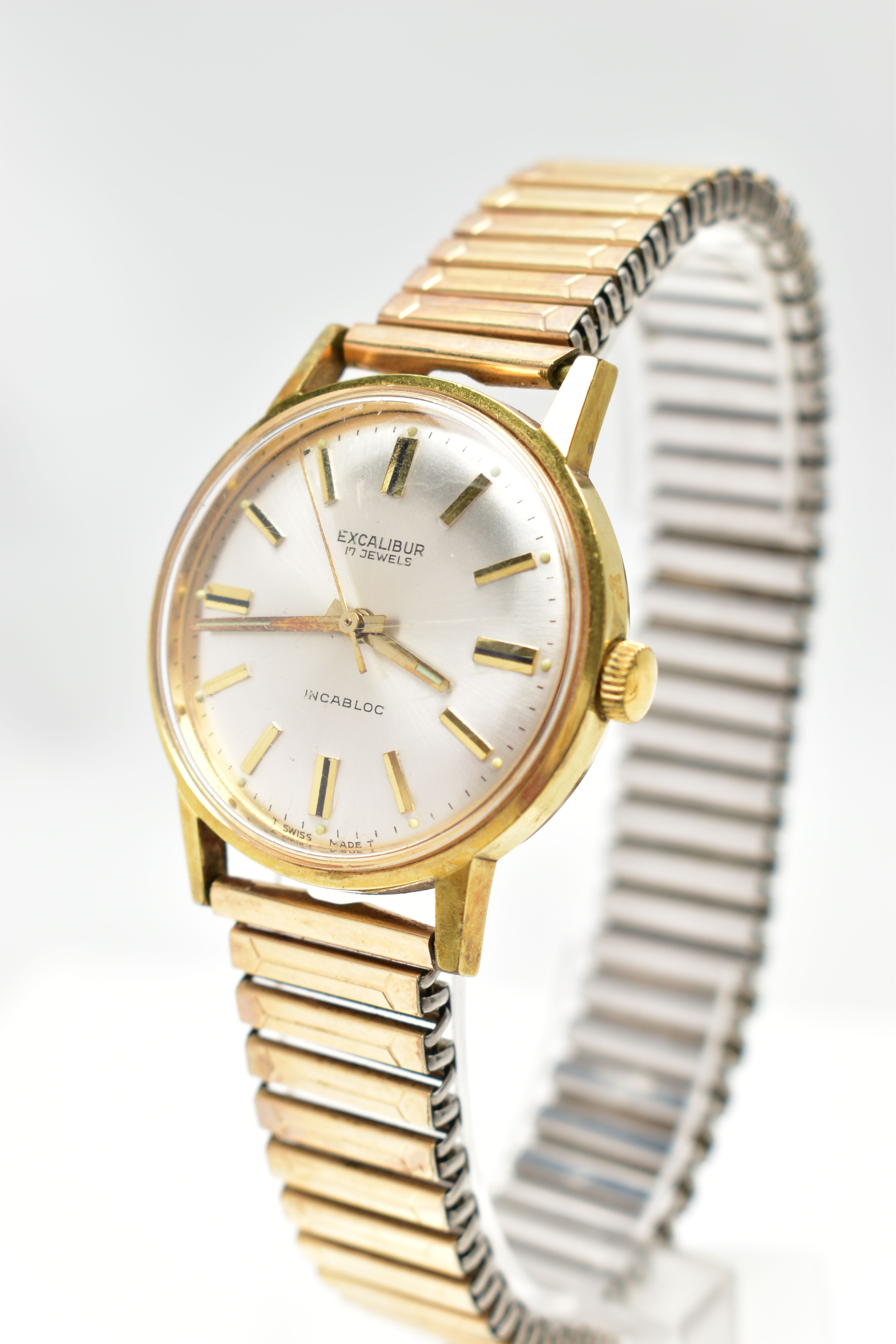 TWO WRISTWATCHES, the first an Avia gents wristwatch, fitted with a stainless steel bracelet and - Image 3 of 10