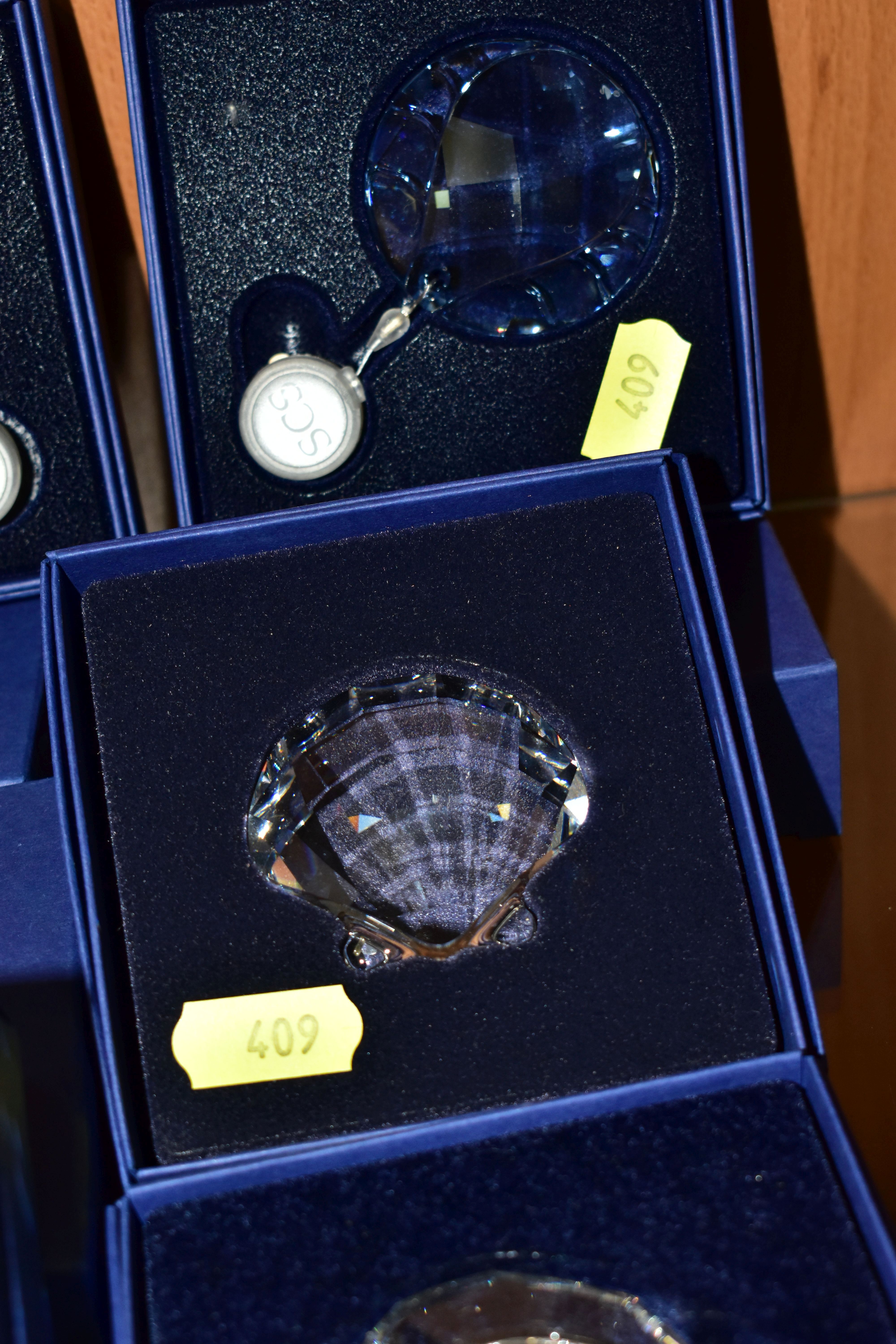 SEVEN BOXED SWAROVSKI COLLECTORS/CRYSTAL SOCIETY ANNUAL RENEWAL GIFTS, comprising three from Wonders - Image 4 of 5