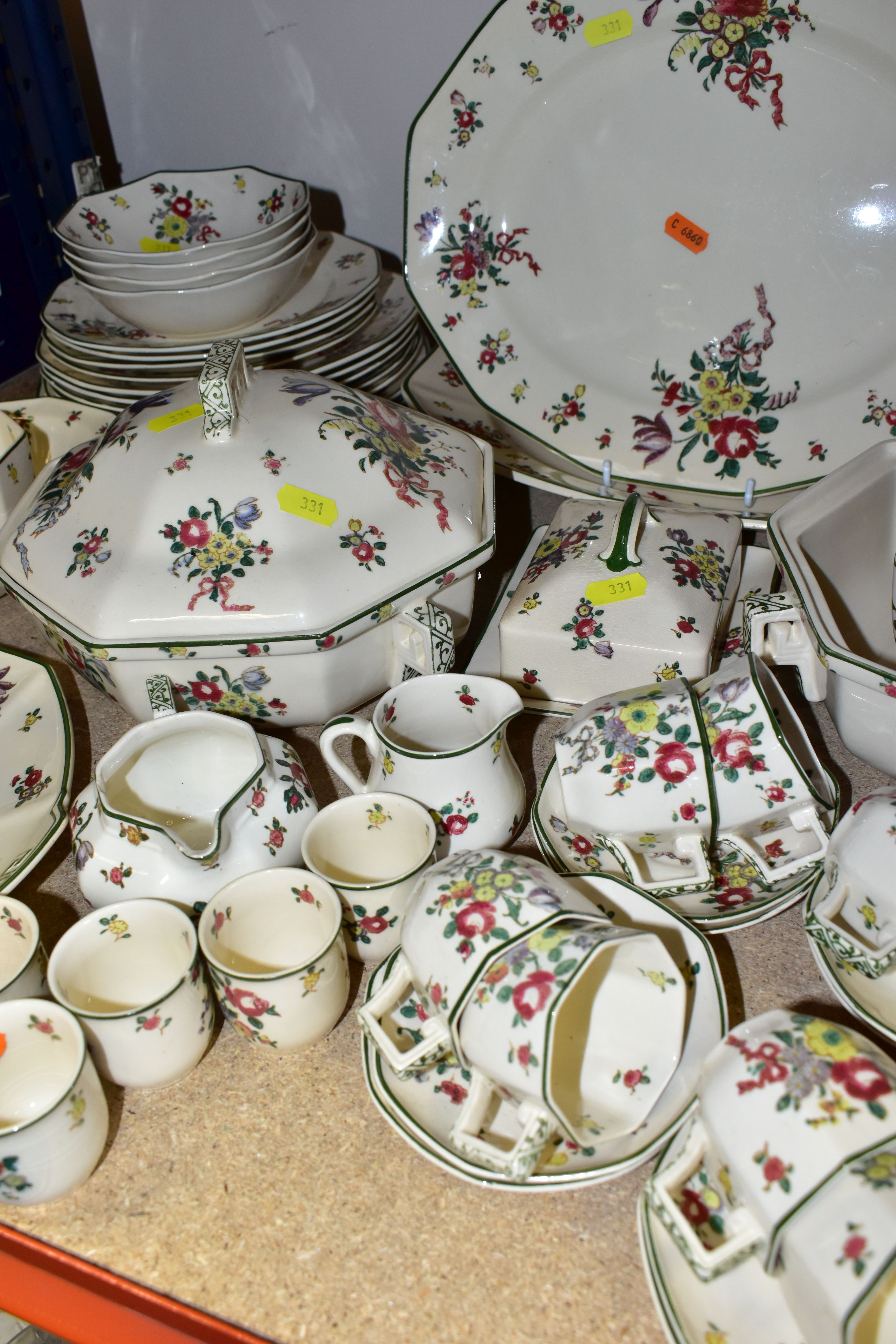 A LARGE QUANTITY OF ROYAL DOULTON 'OLD LEEDS SPRAYS' PATTERN DINNER WARE, comprising a bread and - Image 3 of 7