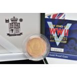 A ROYAL MINT UNITED KINGDOM GOLD PROOF TWO POUND COIN, commemorating the end of World War II, 1945-