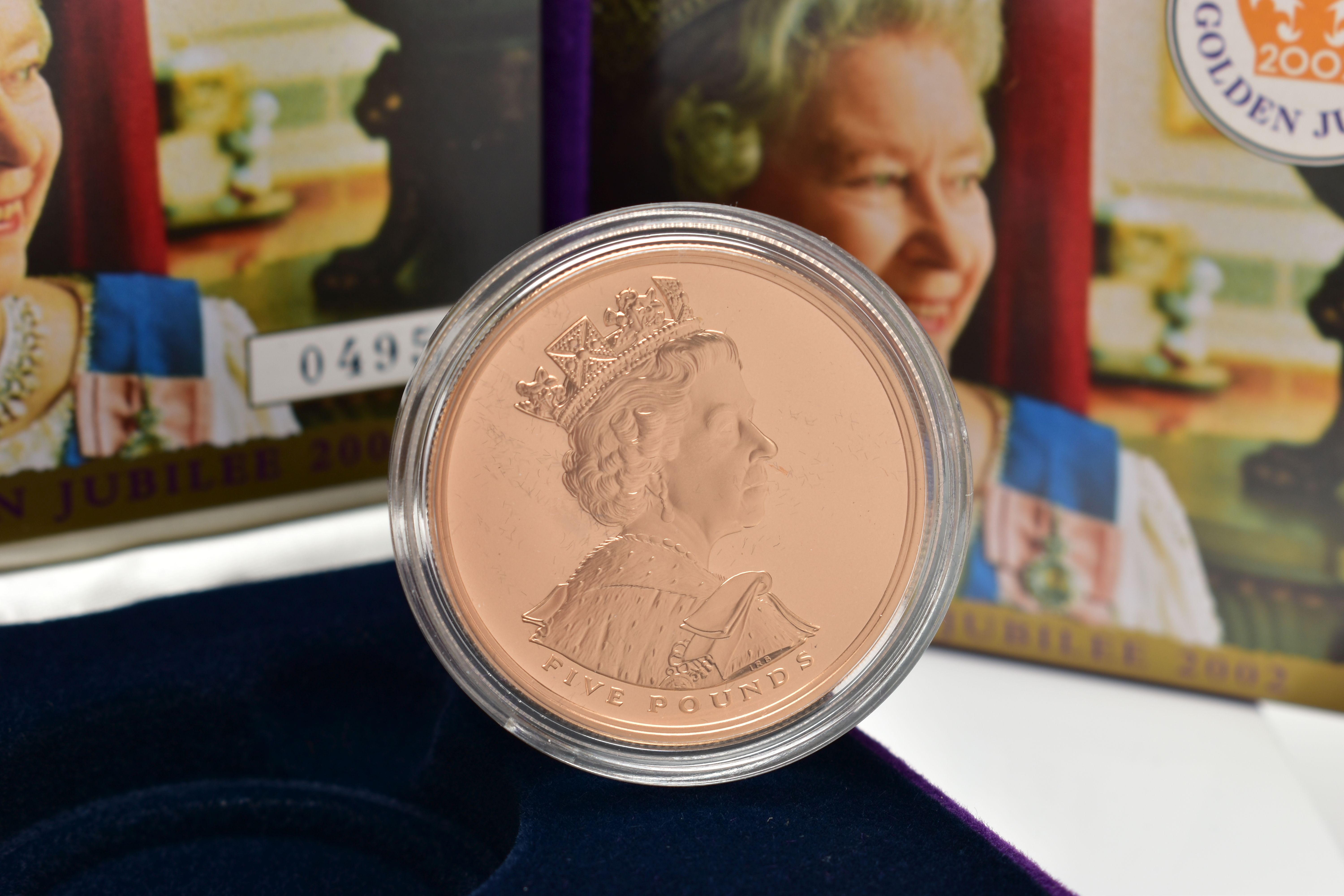 A ROYAL MINT QUEEN ELIZABETH II 2002 GOLD PROOF FIVE POUNDS JUBILEE COIN, 38.61mm, 39.94 grams, - Image 2 of 2