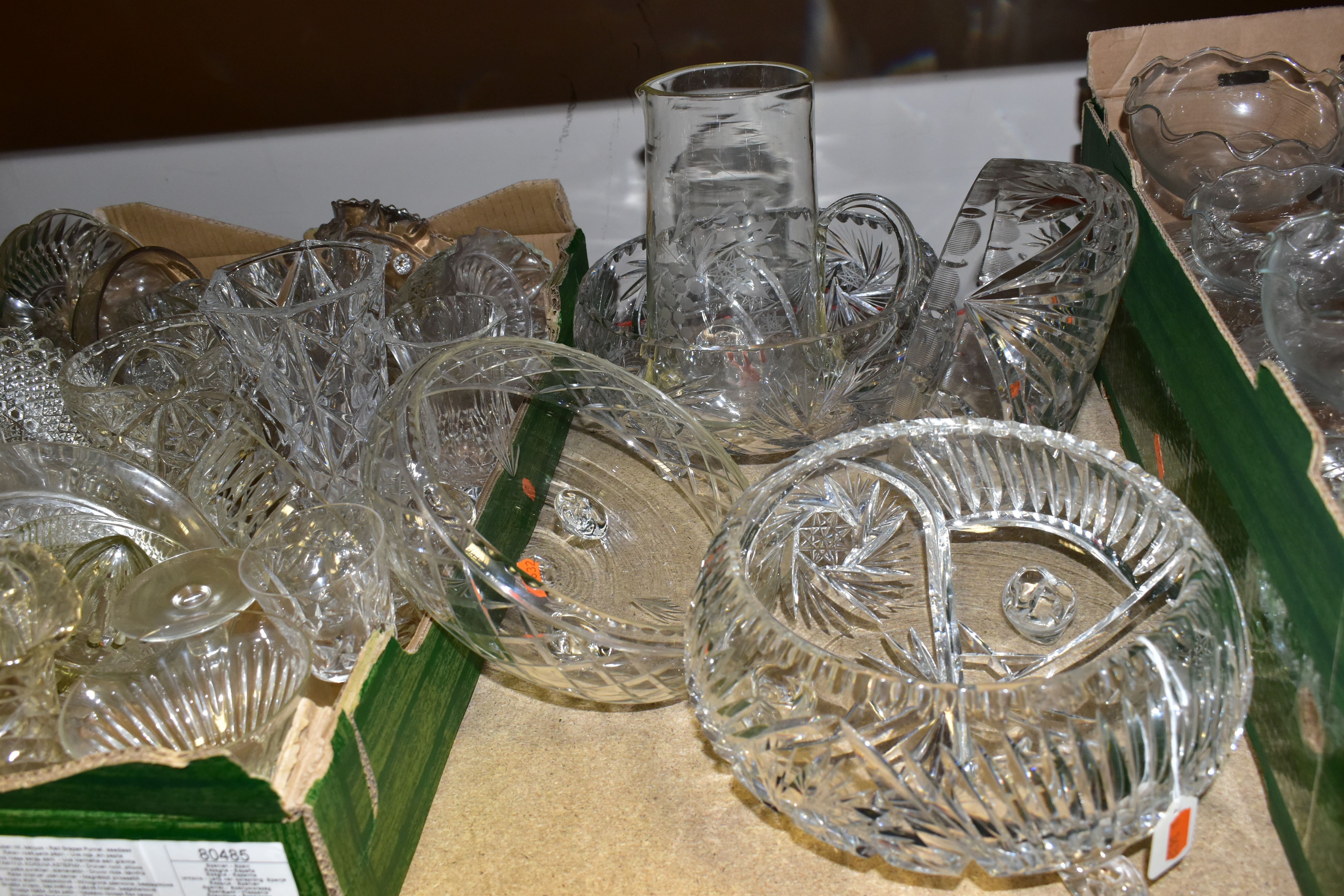 THREE BOXES OF CUT GLASS AND CRYSTAL, to include two cut crystal footed Pinwheel bowls, cake stands, - Image 2 of 8