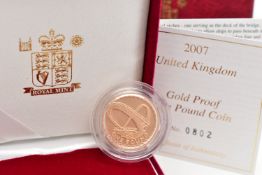 A ROYAL MINT 2007 GOLD PROOF ONE POUND COIN, 19.61 grams, 22.50mm, 916.7 carat gold, issue number