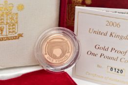 A ROYAL MINT 2006 UNITED KINGDOM, GOLD PROOF ONE POUND COIN, 19.619 grams, 22.50mm, 916.7 carat