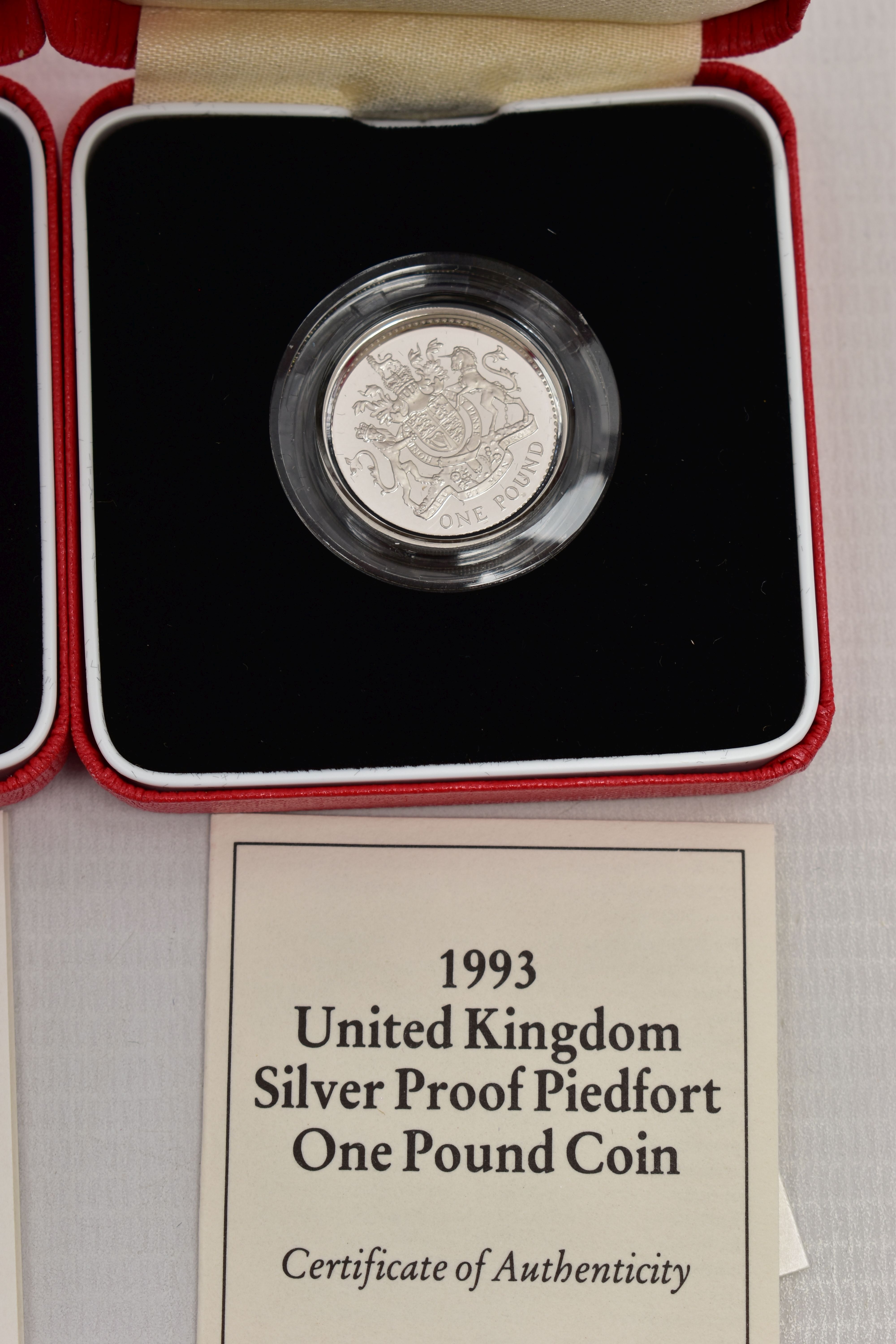 SILVER PIEDFORT PROOF ROYAL MINT ONE POUND COINS 1993, 1994, 1995, all with cetificates - Image 3 of 3