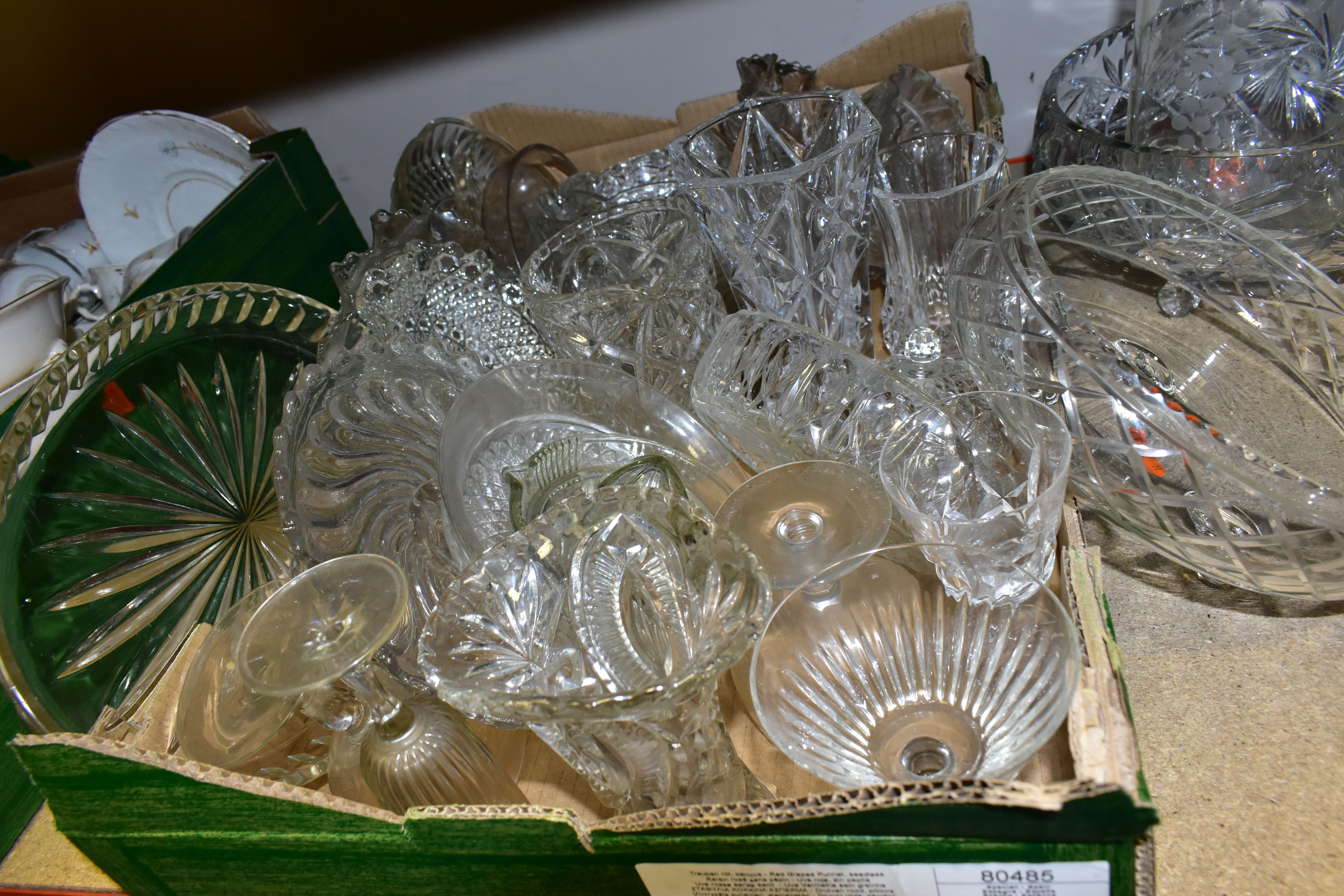 THREE BOXES OF CUT GLASS AND CRYSTAL, to include two cut crystal footed Pinwheel bowls, cake stands, - Image 3 of 8