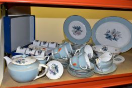 A QUANTITY OF ROYAL WORCESTER 'WOODLAND' PATTERN DINNERWARE AND TEAWARES, comprising a teapot (