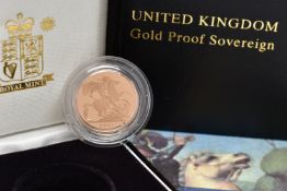 A ROYAL MINT 2007 UNITED KINGDOM GOLD PROOF SOVEREIGN, dated 2007, 22ct gold, 22.05mm, 7.98grams,