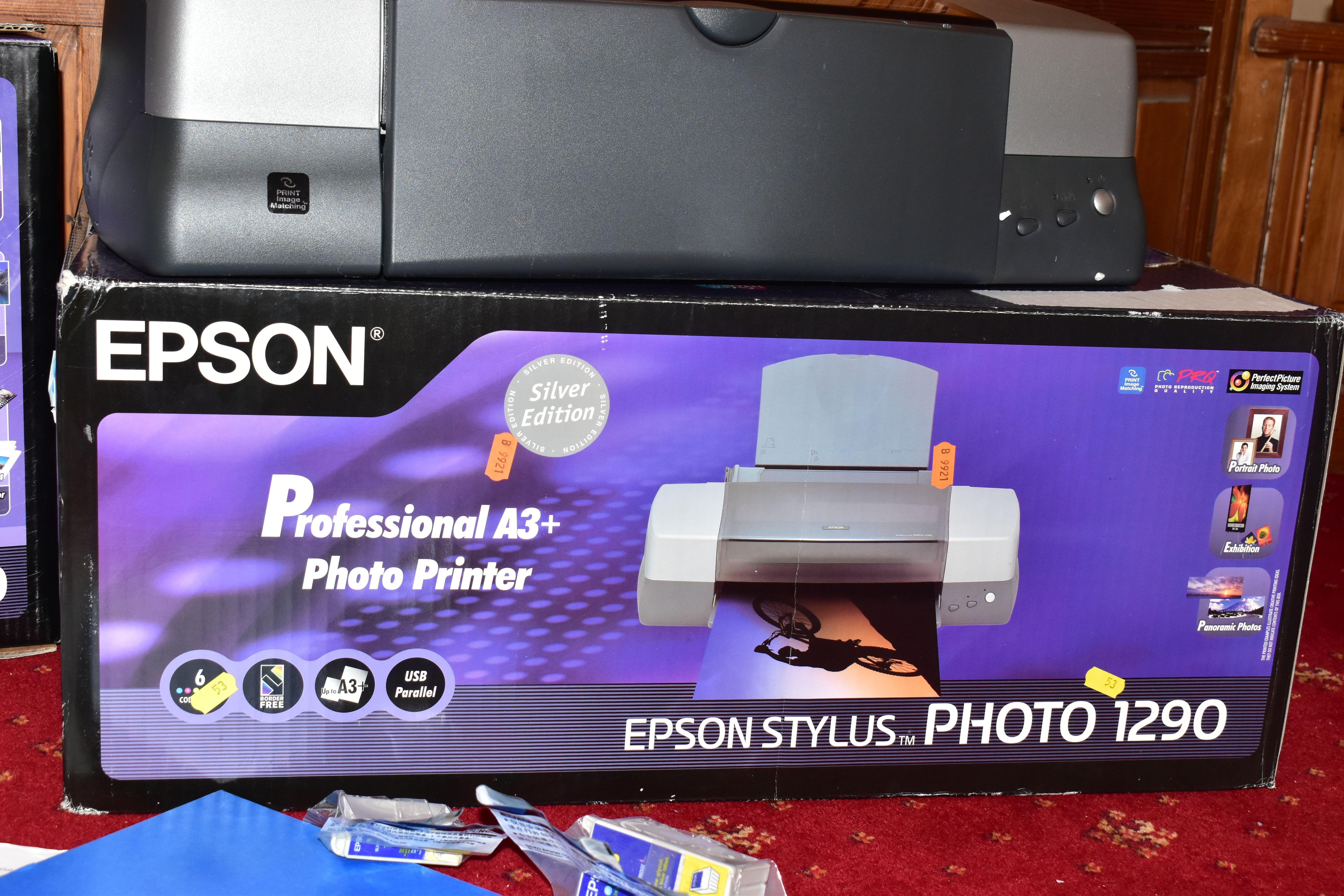 AN EPSON STYLUS PHOTO 1290 PROFESSIONAL A3 PRINTER in box with spare cartridges, manual, disc and an - Image 6 of 6