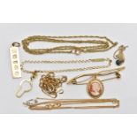 A SELECTION OF 9CT GOLD AND YELLOW METAL JEWELLERY, to include a panel bracelet hallmarked