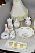 A GROUP OF AYNSLEY COTTAGE GARDEN GIFTWARES, comprising a table lamp: height to top of fitting 28cm,