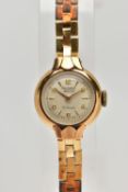 A LADIES 9CT GOLD 'ROTARY' WRISTWATCH, manual wind, round gold dial signed 'Rotary maximus, 21