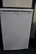 A HOTPOINT RSAV21P UNDERCOUNTER FRIDGE measuring width 55cm x depth 60cm x height 84cm (PAT pass and